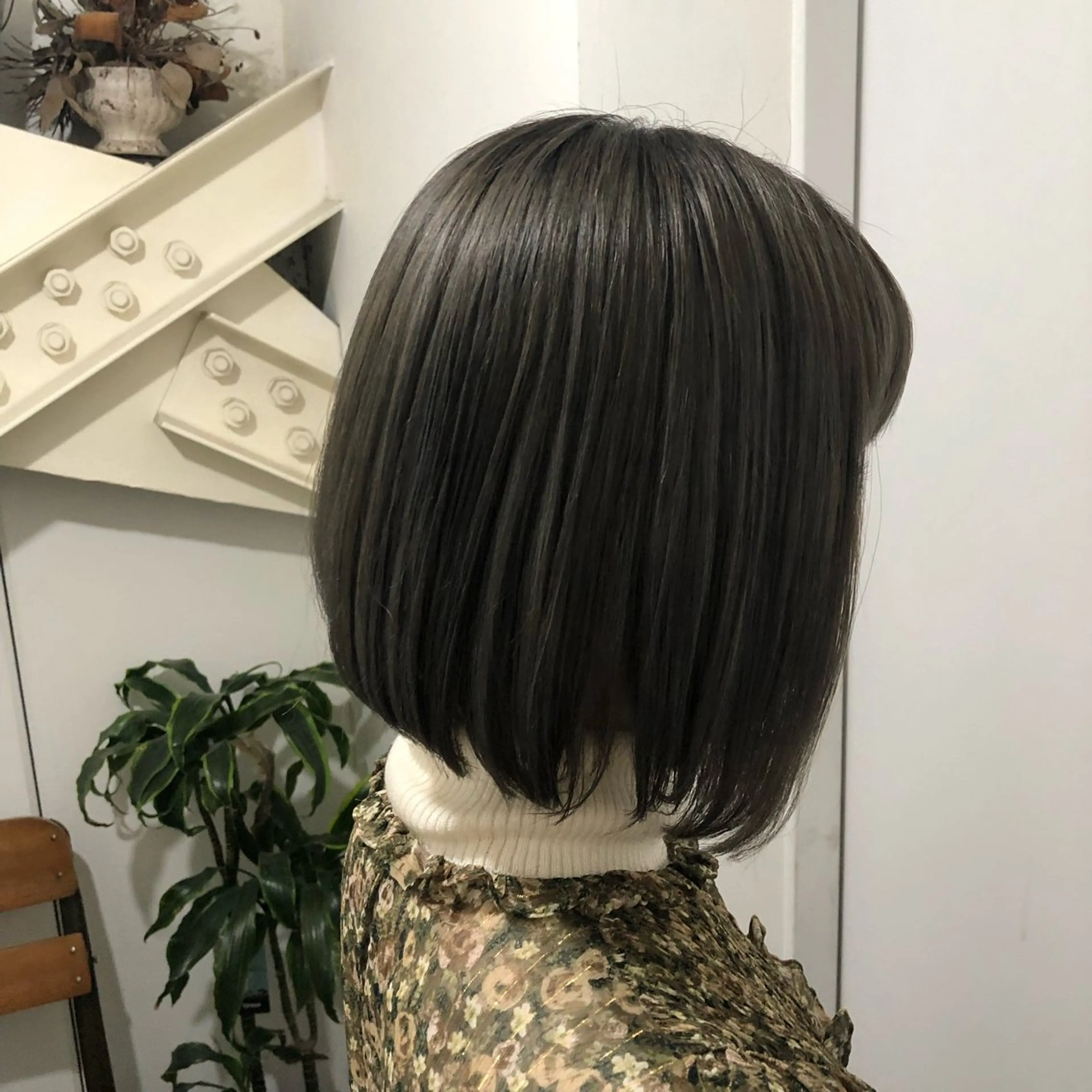 ショート カット ヘアカラー トリートメント 高津 千慧のヘアスタイル