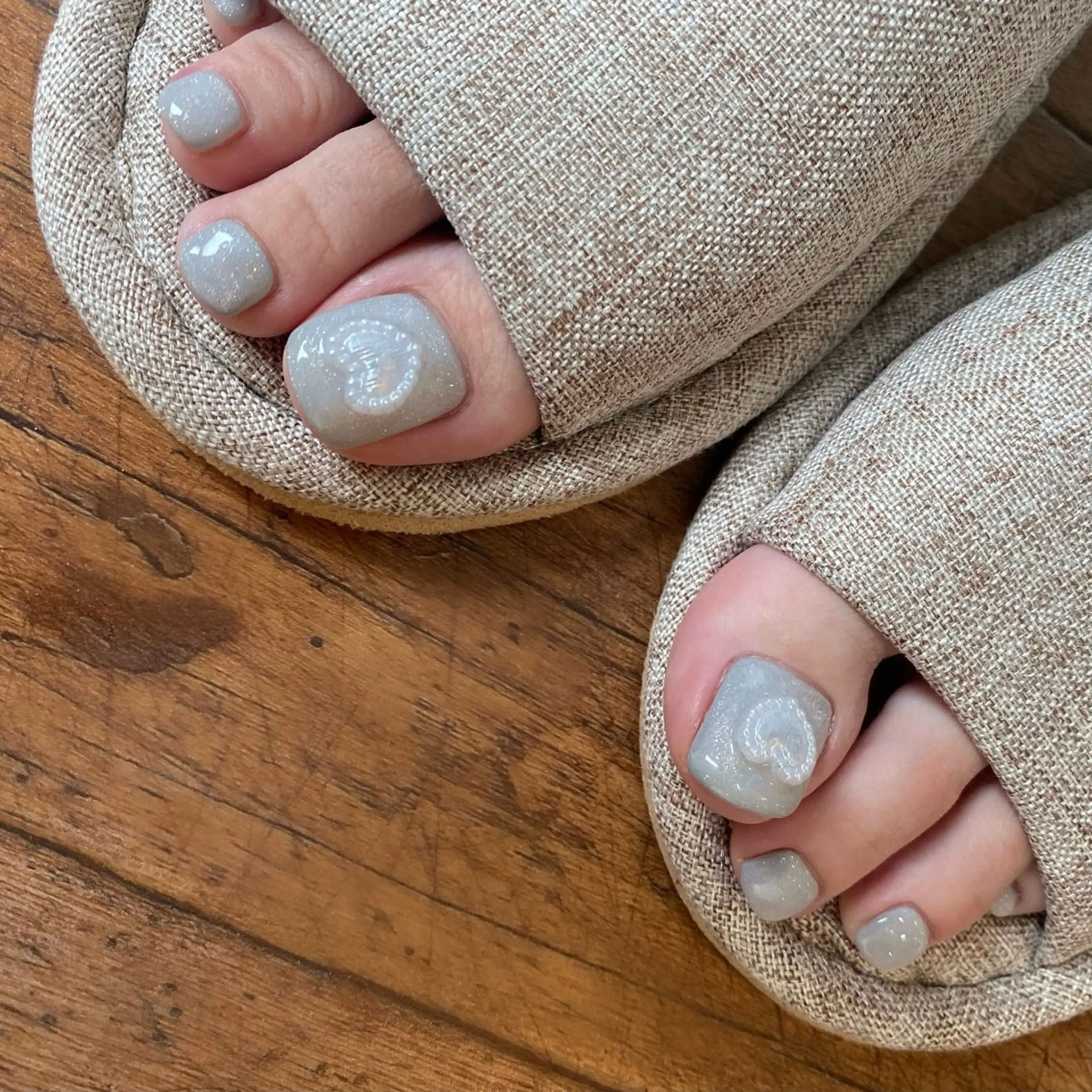 ネイル フットネイル to.所属・to nailのネイルデザイン