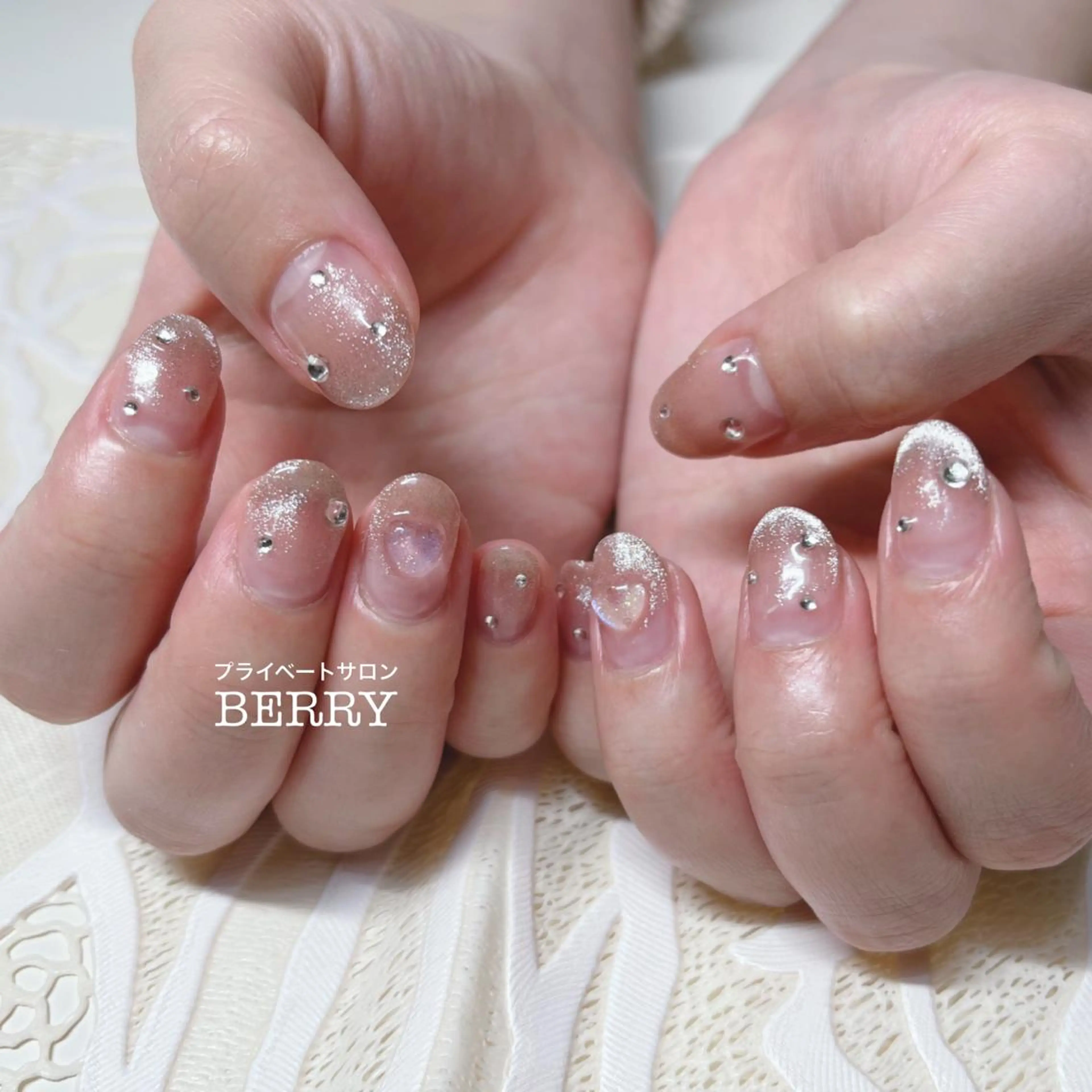 ネイル グラデーション マグネットネイル ハンドネイル プライベートサロン BERRY所属・プライベートサロン BERRYのエステ・リラクイメージ