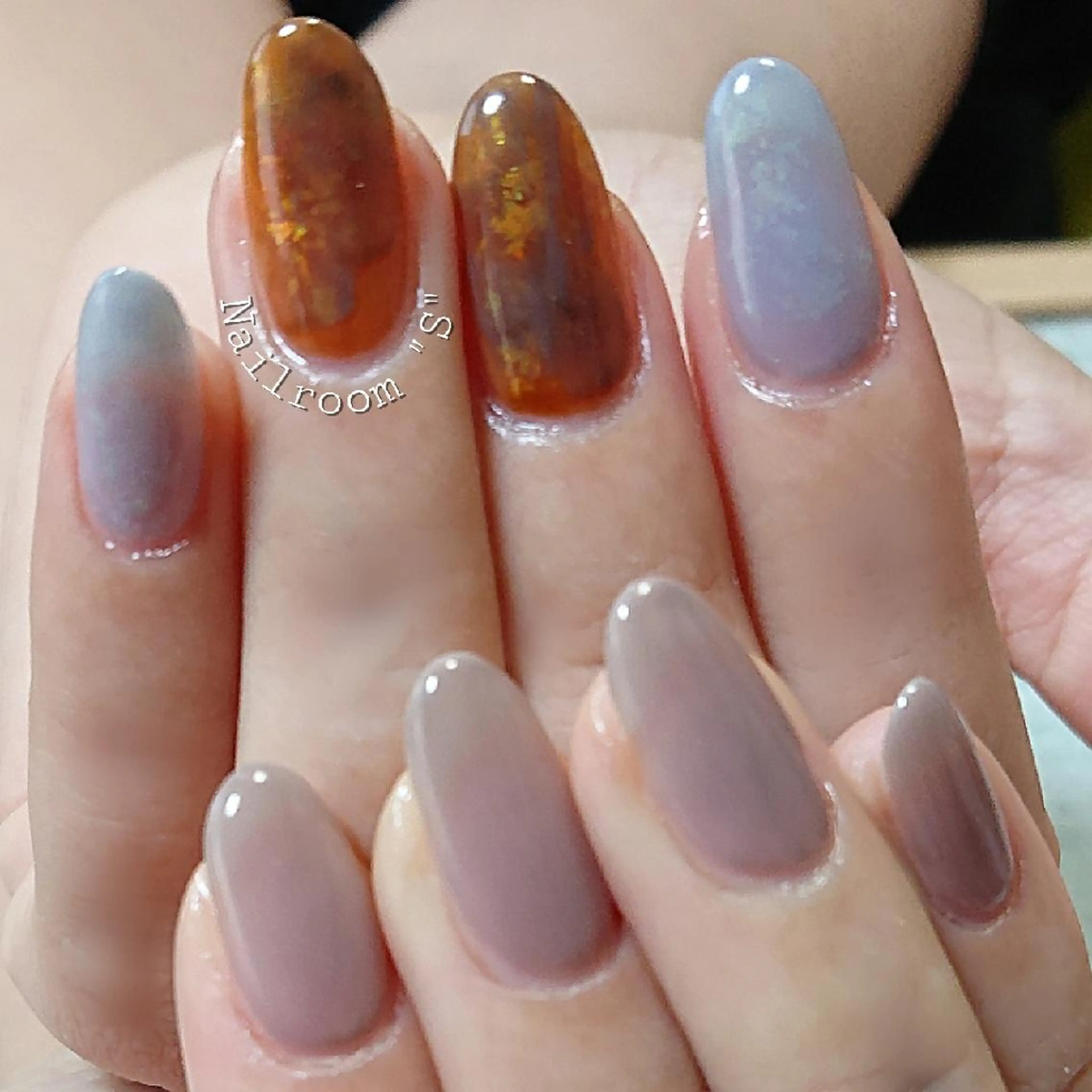 ネイル オーロラネイル ワンカラーネイル Nail room  "S"  SAKAIのネイルデザイン
