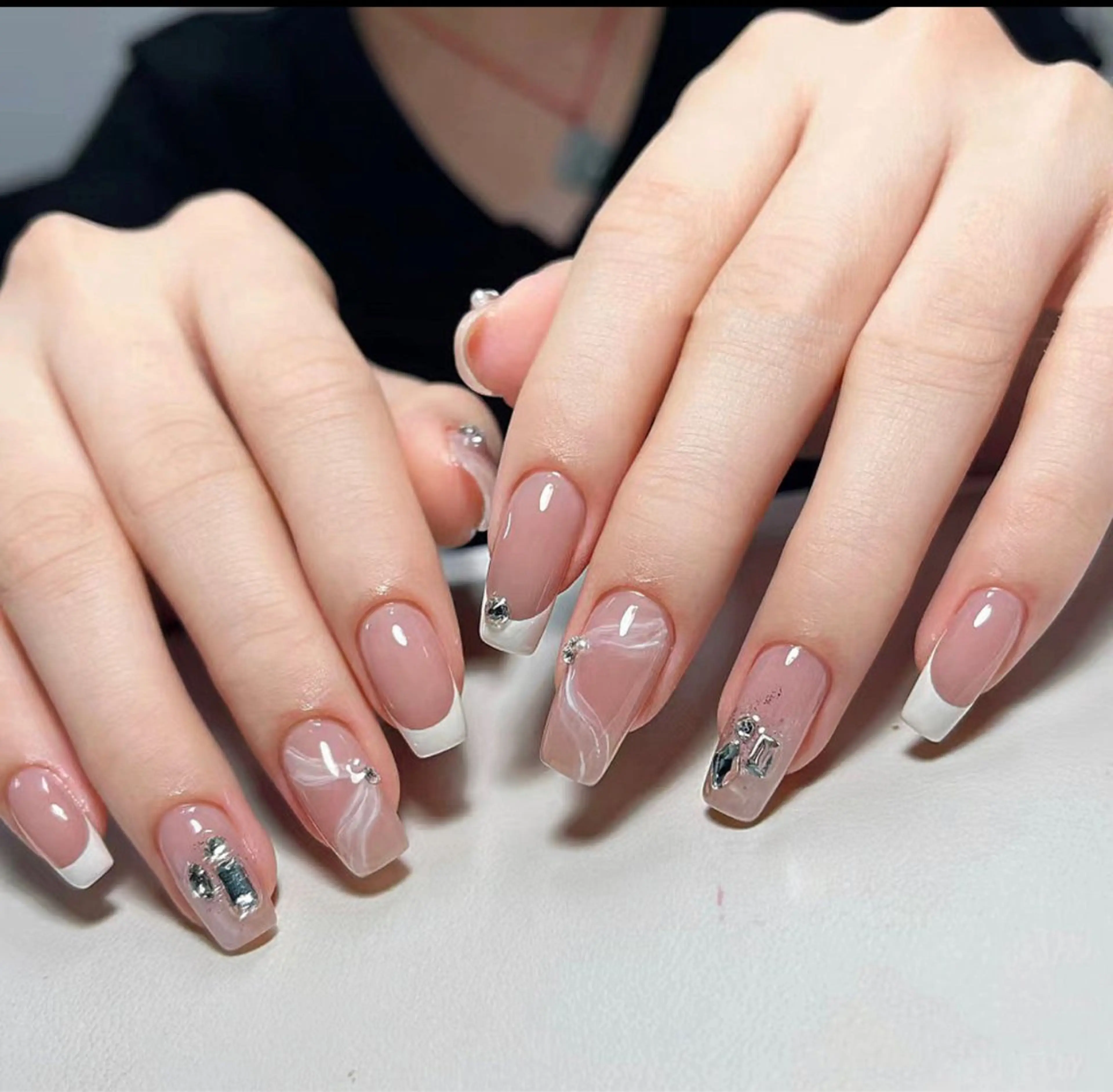 ネイル mio nailのネイルデザイン