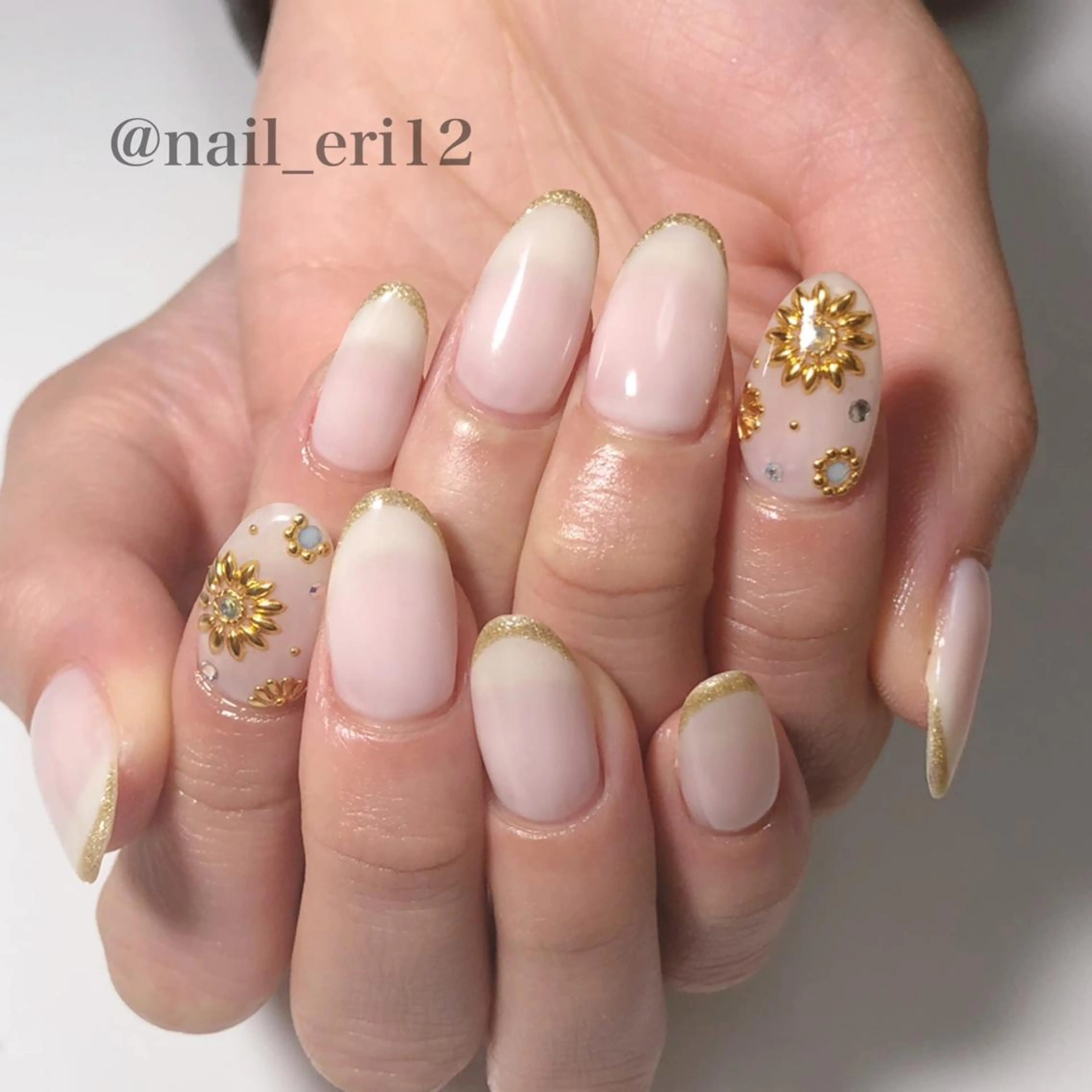 ミディアム ネイル nail salon &e eriのネイルデザイン