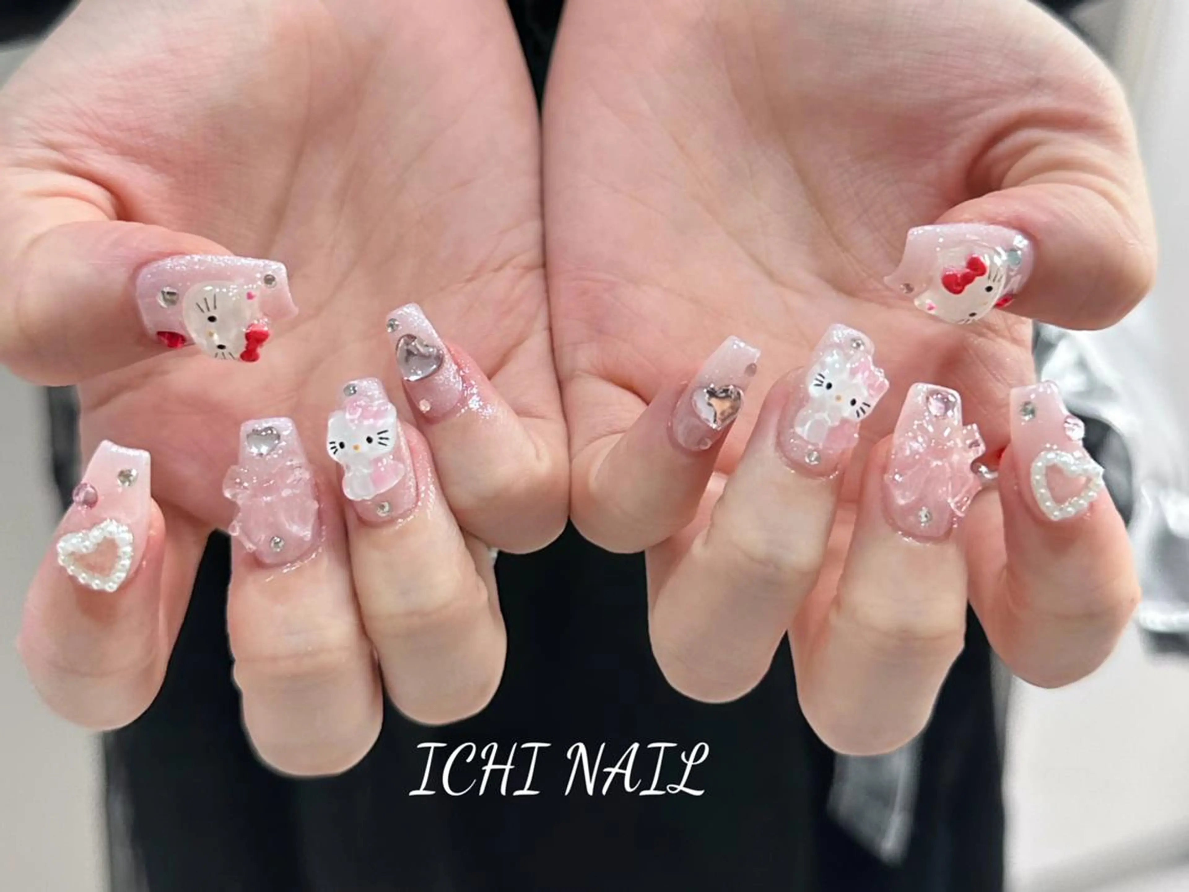 ネイル ハンドネイル 🧚🏻‍♀️ NOHA🎀のネイルデザイン