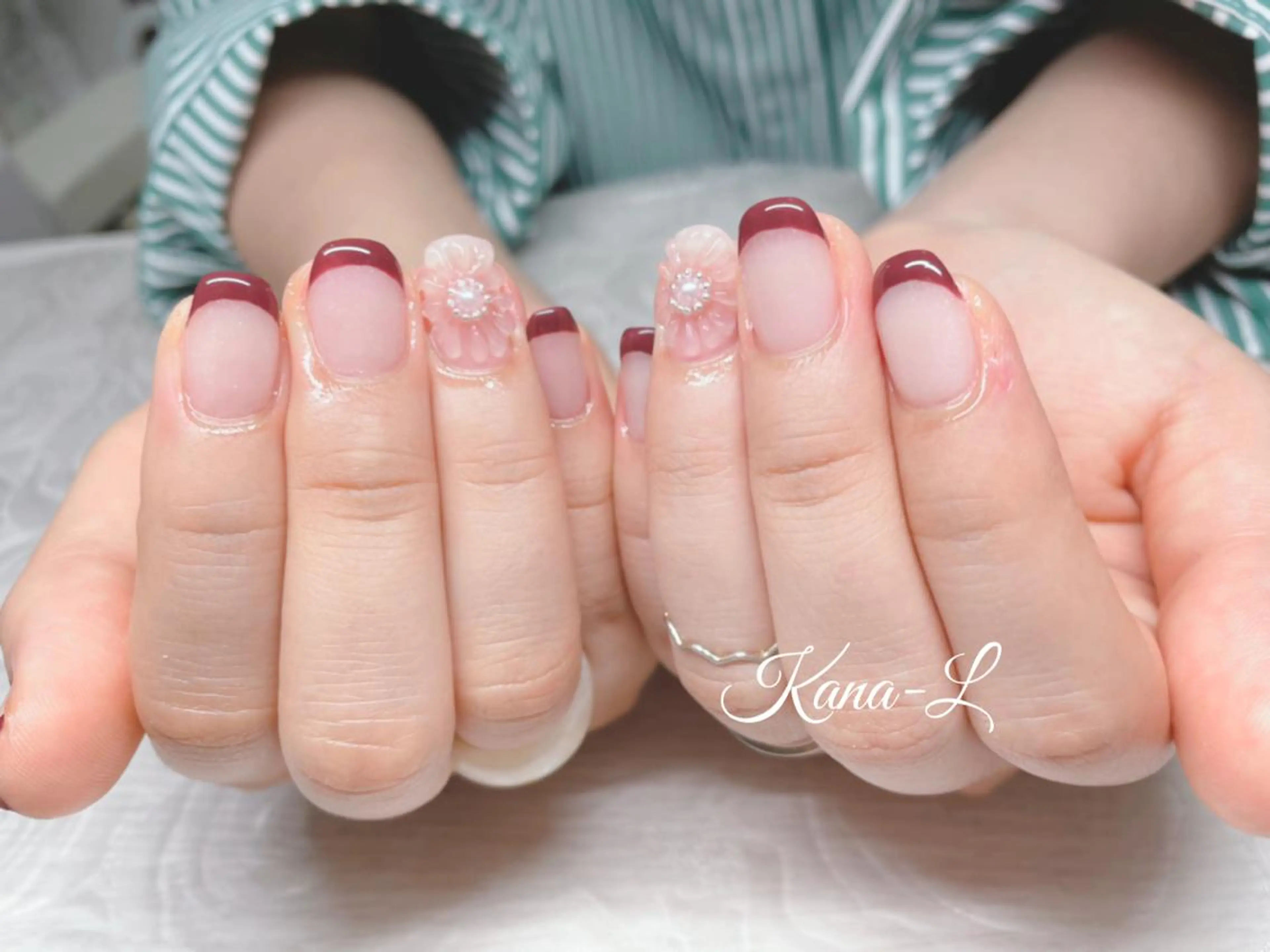 カラー ネイル フラワーネイル フレンチネイル ぷっくりネイル 芦辺 香奈のネイルデザイン