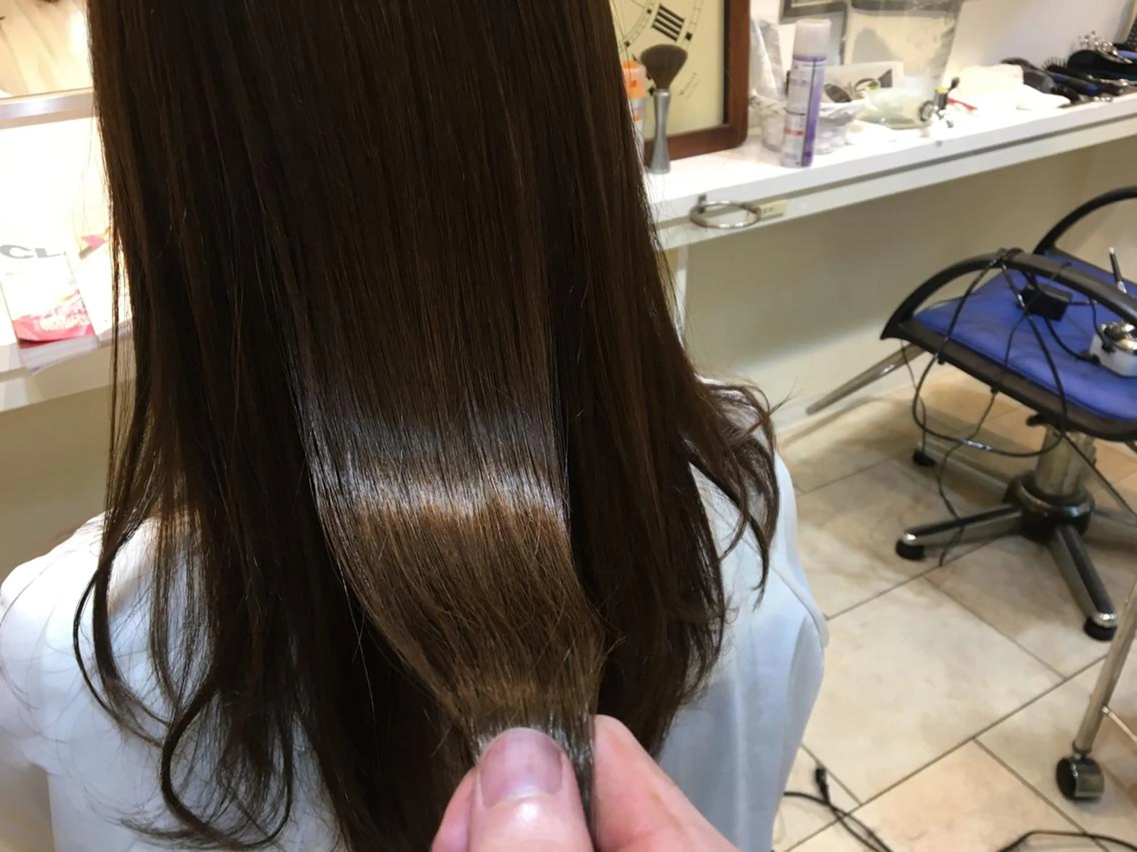 セミロング カラー トリートメント セイヤ 艶髪再生師のヘアスタイル