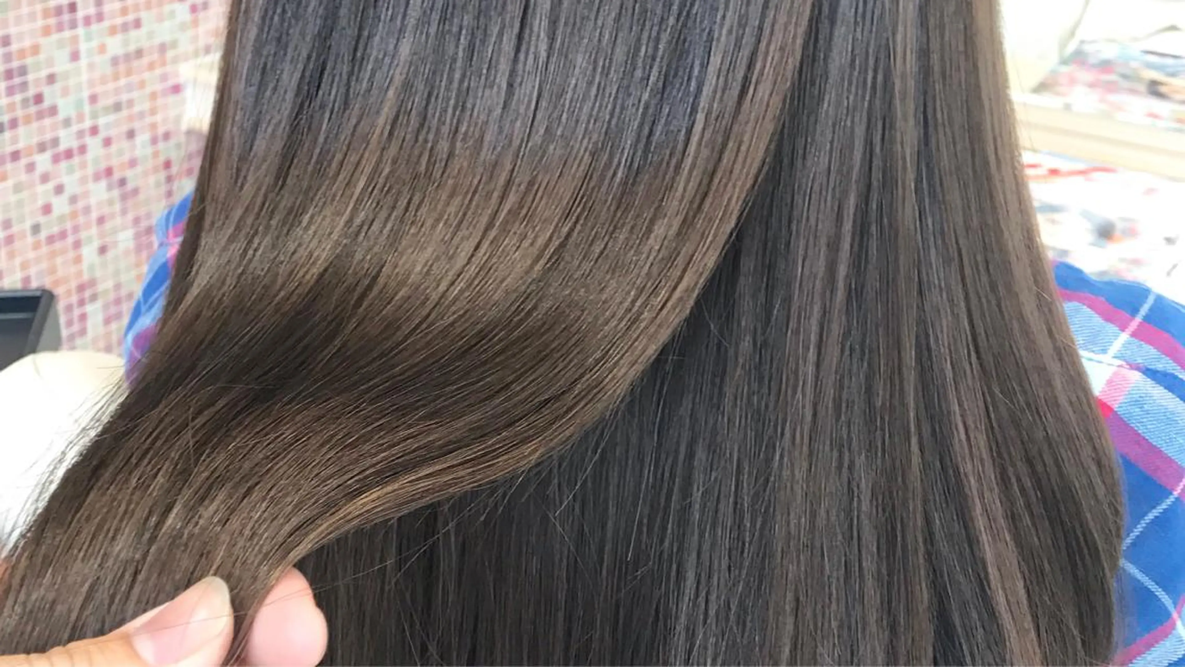 セミロング カラー パーマ イルミナカラー 縮毛矯正 ウエモト タク ショート/レイヤーのヘアスタイル