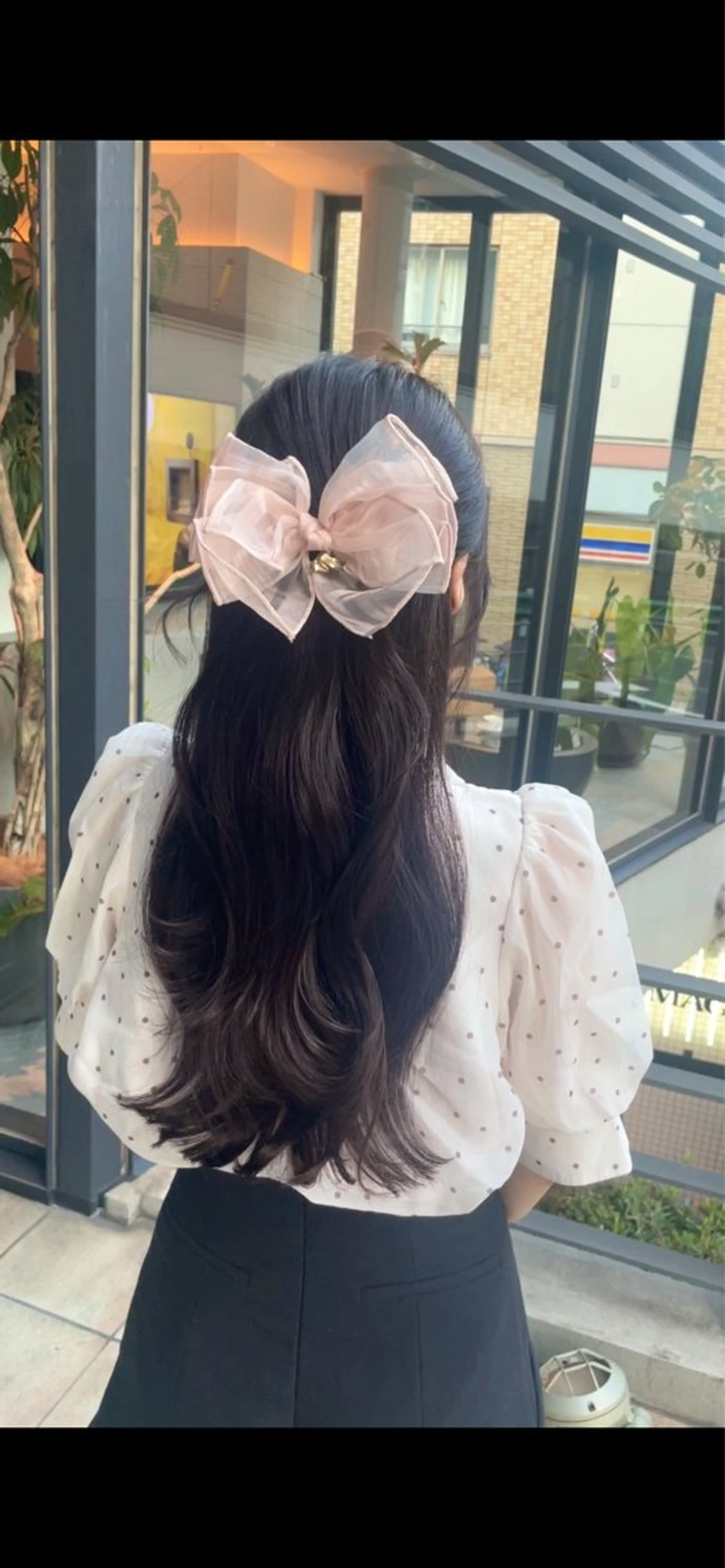 ロング カラー ブラウンカラー ショコラブラウン カット ヘアカラー トリートメント BEBE所属・ブリーチなし 透明感カラーKANAのヘアスタイル