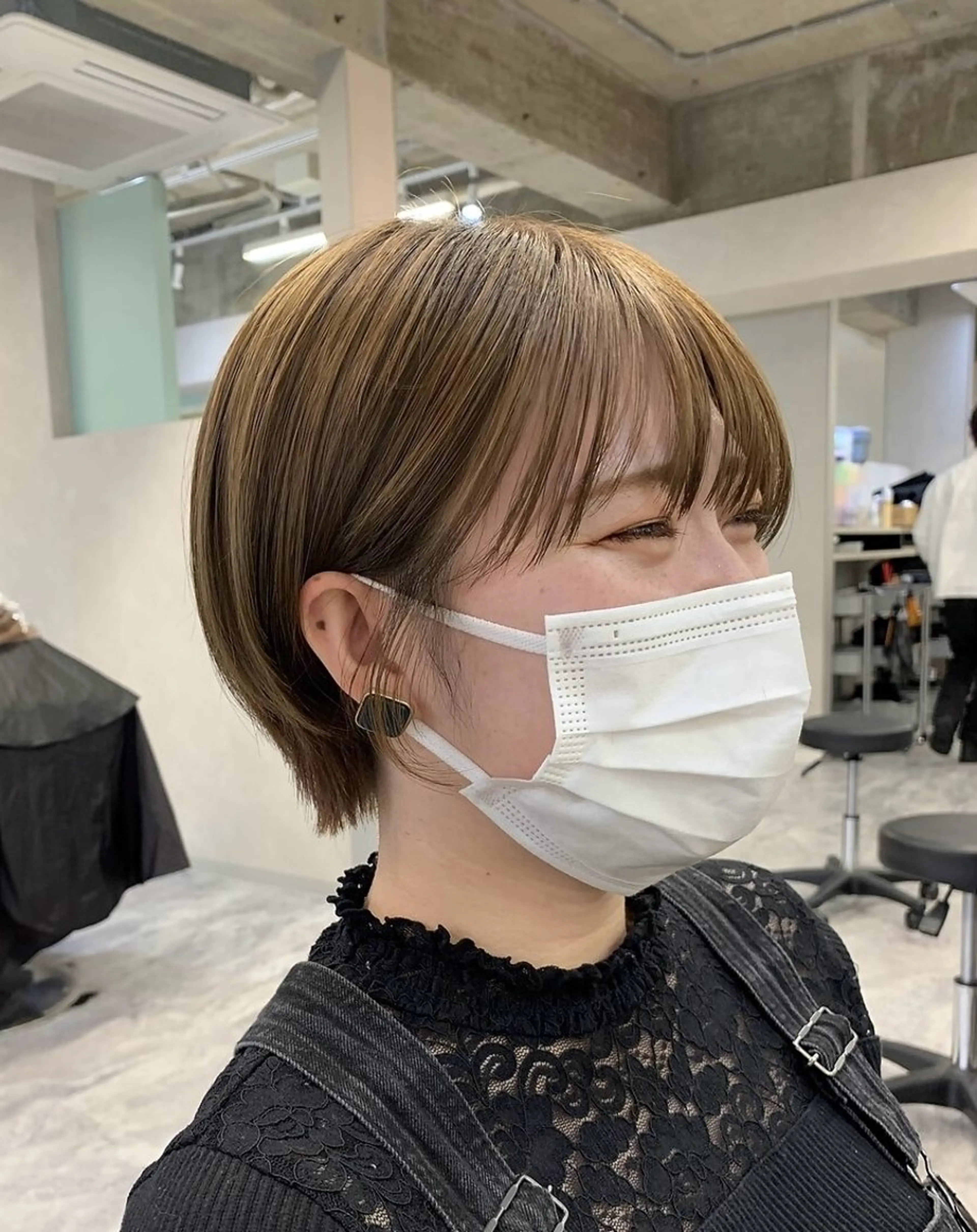 ショート カラー 丸みショート ショートヘア HAZEL博多所属・杉村 一輝のヘアスタイル