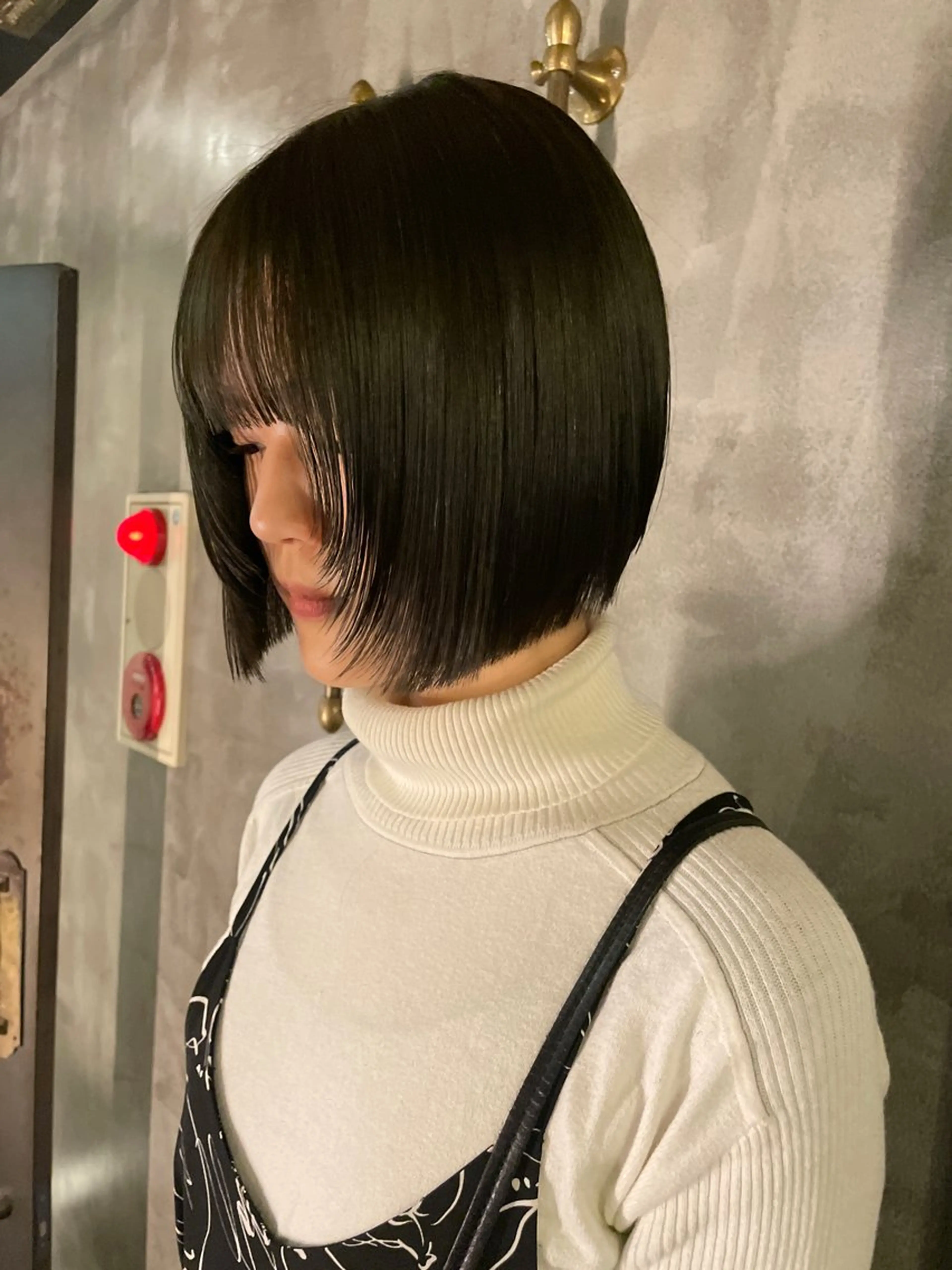 ショート カラー パーマ ヘアアレンジ レイヤー/ 透明感カラー/マドカのヘアスタイル