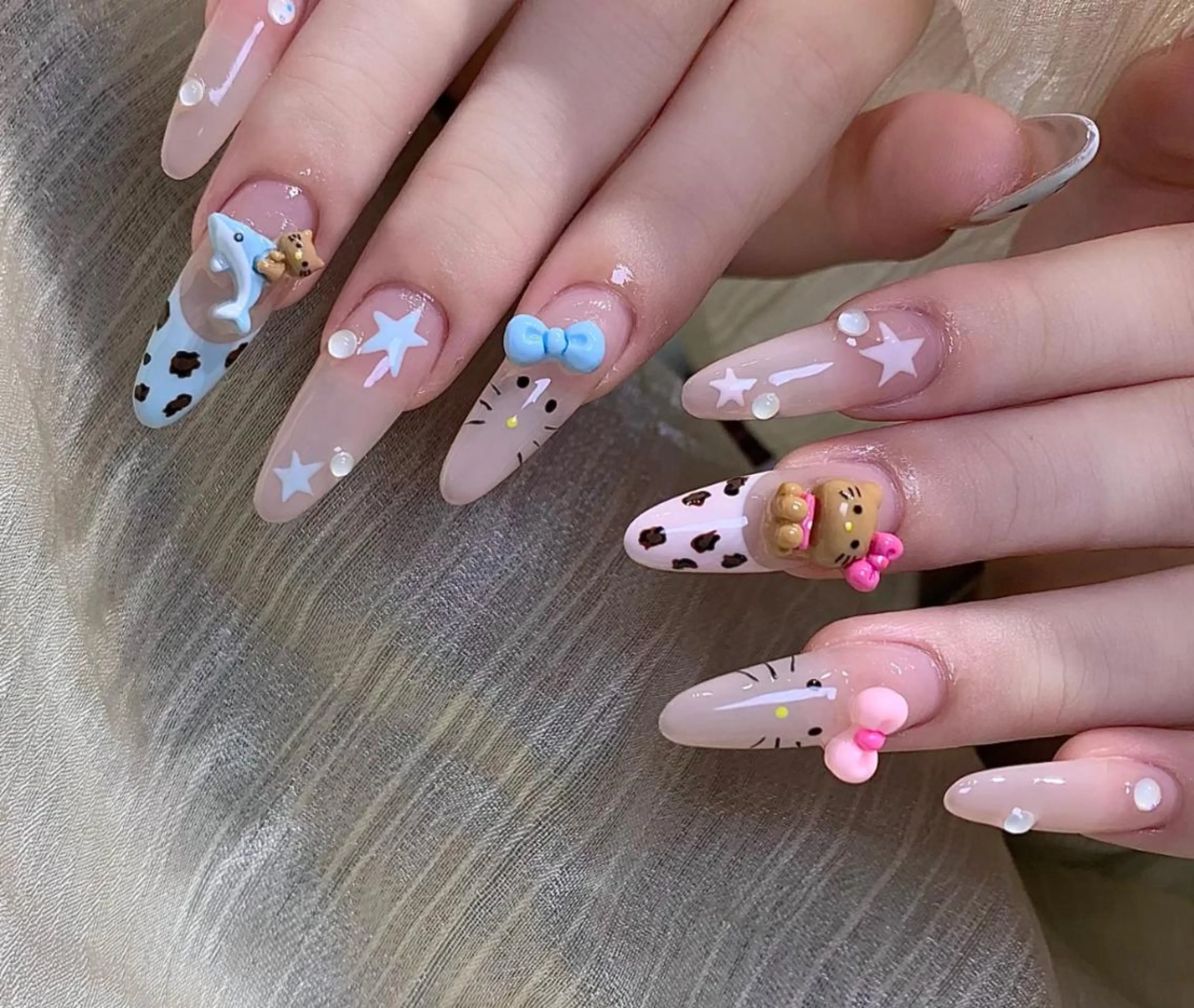 ネイル ハンドネイル 🍑 momo_nailのネイルデザイン