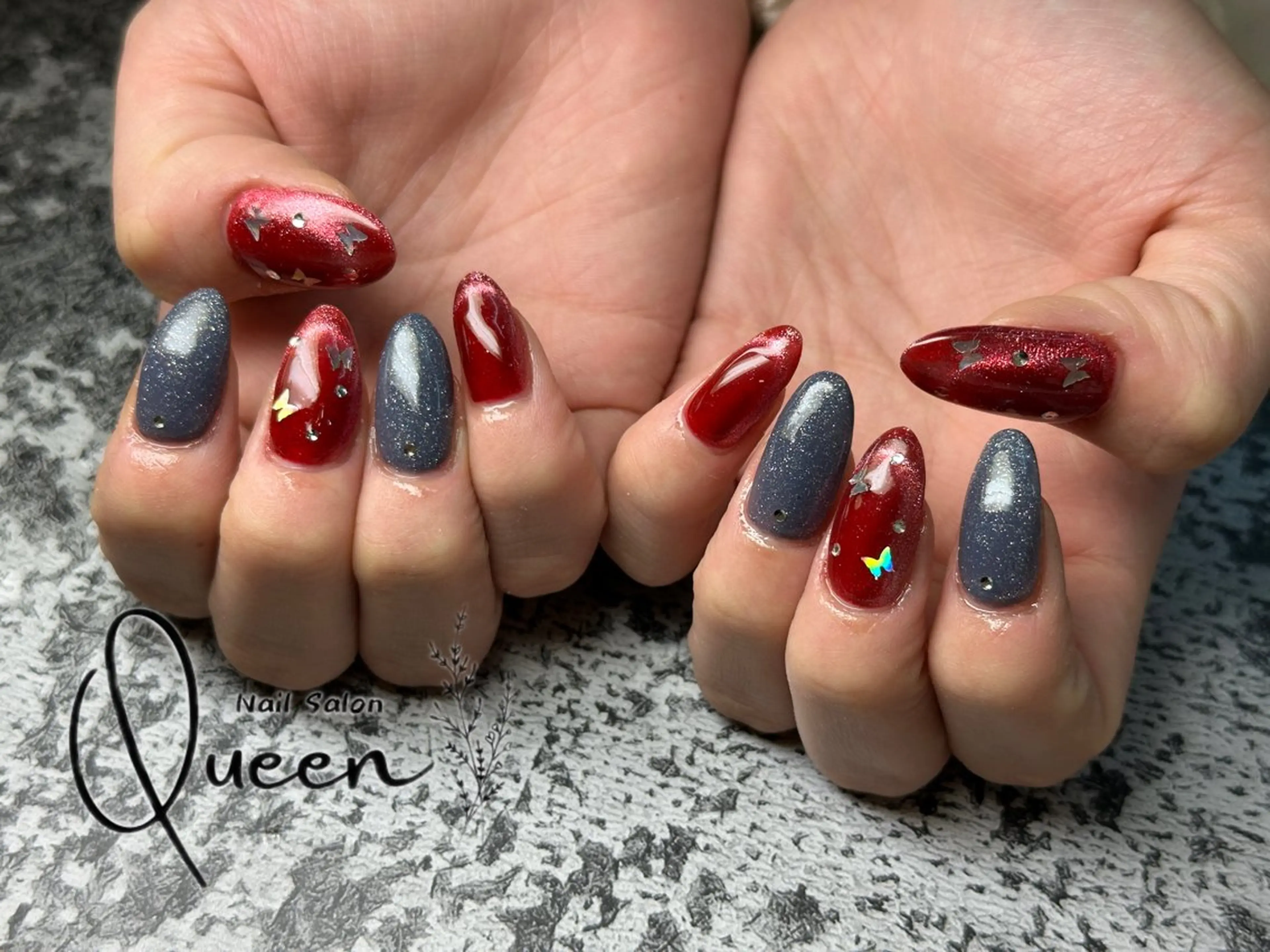 ネイル ハンドネイル Queennail 北堀江AYAのネイルデザイン