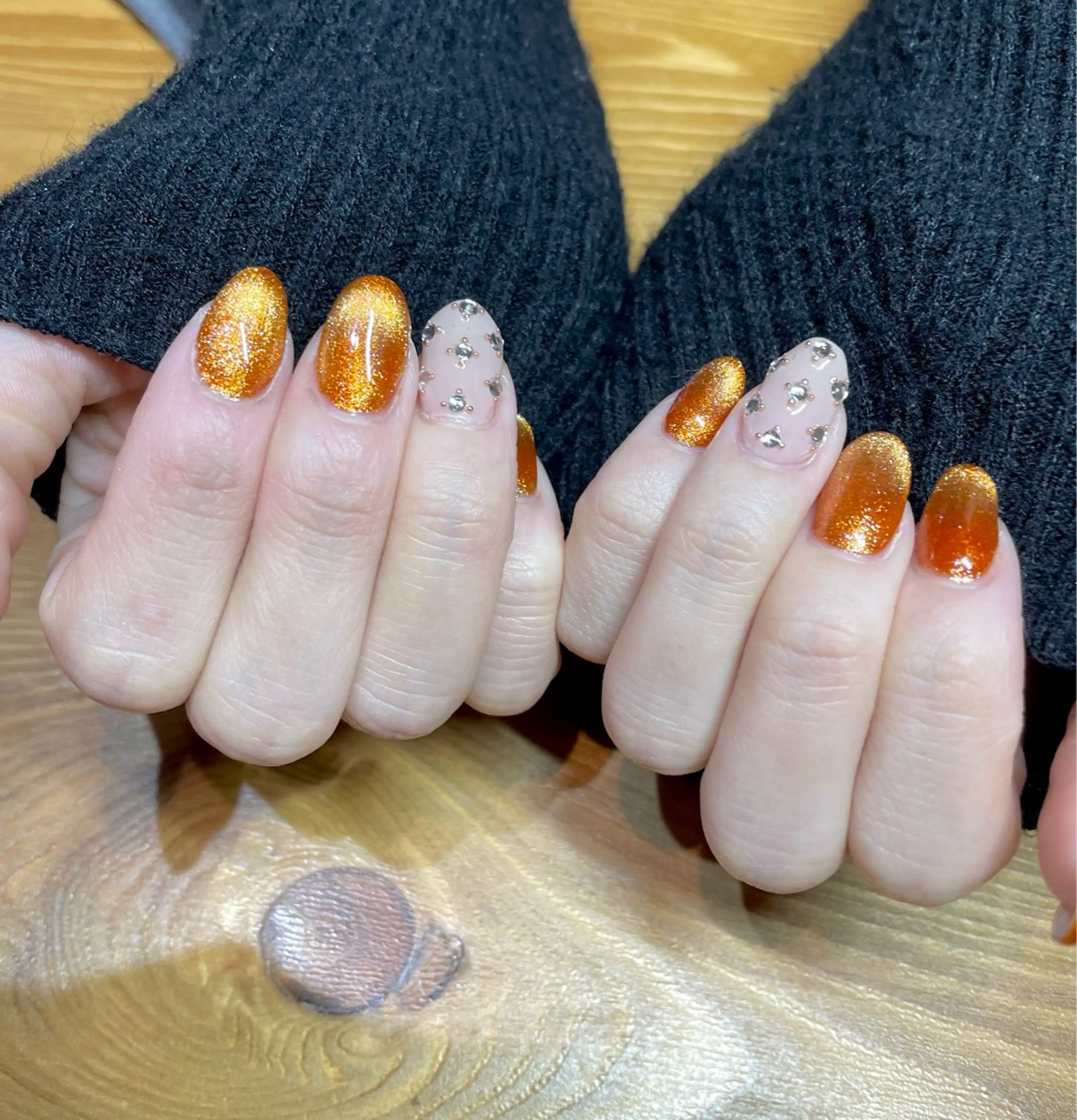 ネイル マグネットネイル ハンドネイル epanouir mihoのネイルデザイン