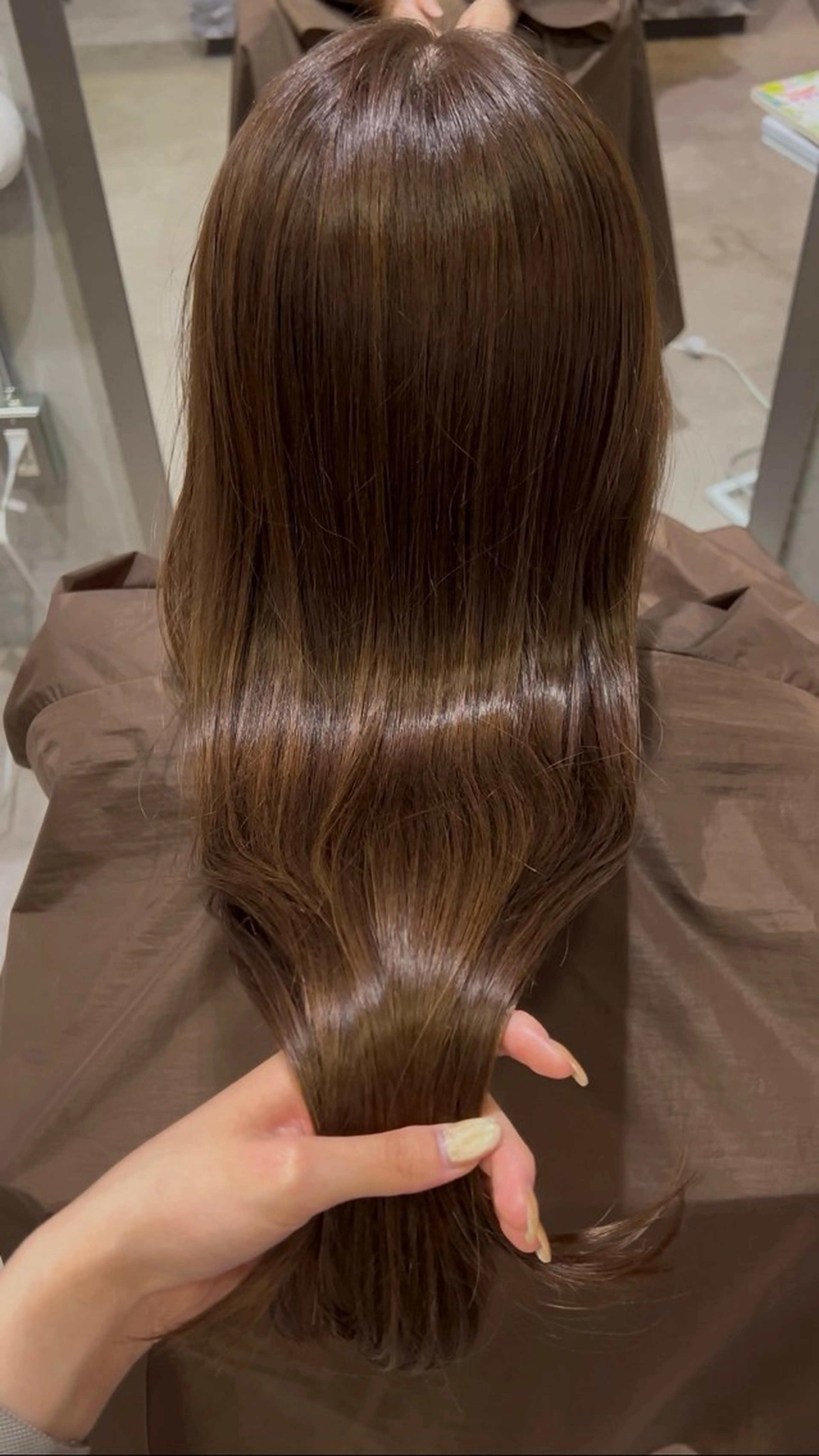 【ちょっとだけ切りたい方へ🤏🏻】前髪 顔周り+メンテナスカット+トリートメント🧴🫧仕上げにコテ巻きも🆗の写真