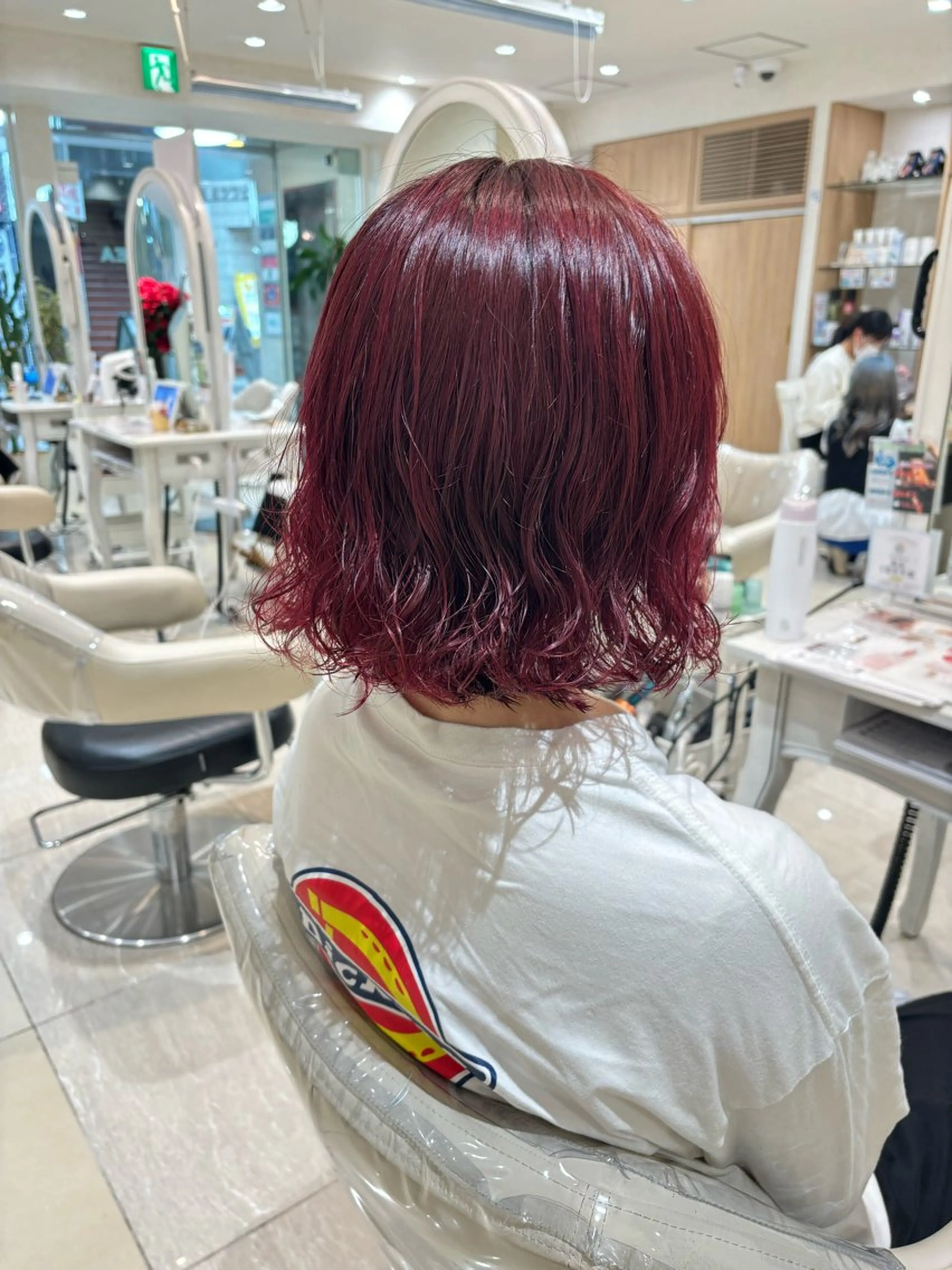 セミロング カラー ブリーチ ブリーチなしカラー ヘアカラー トリートメント ぷっつりボブ🫧 タケウチアミのヘアスタイル