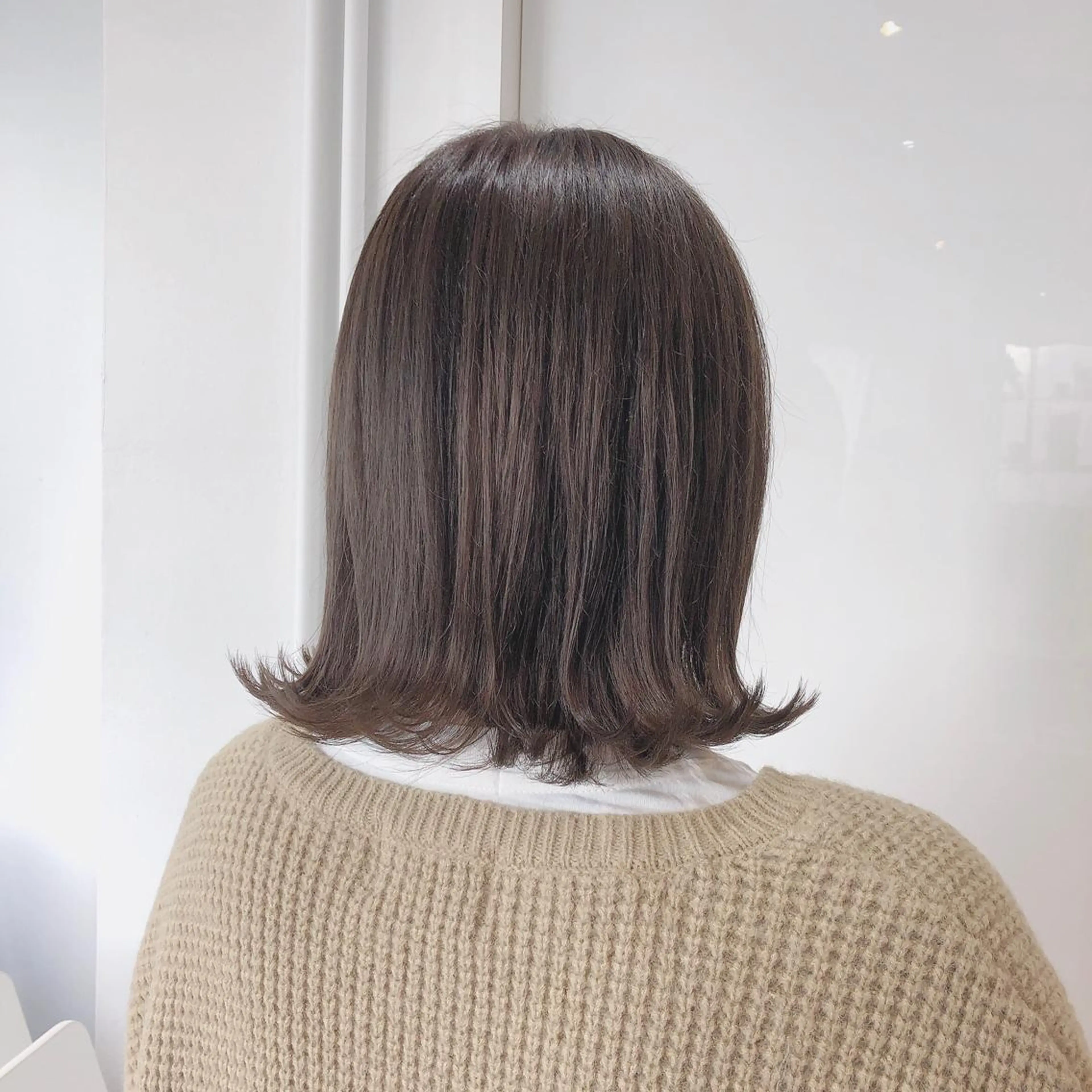 ミディアム 梅田美容室 山崎海波のヘアスタイル