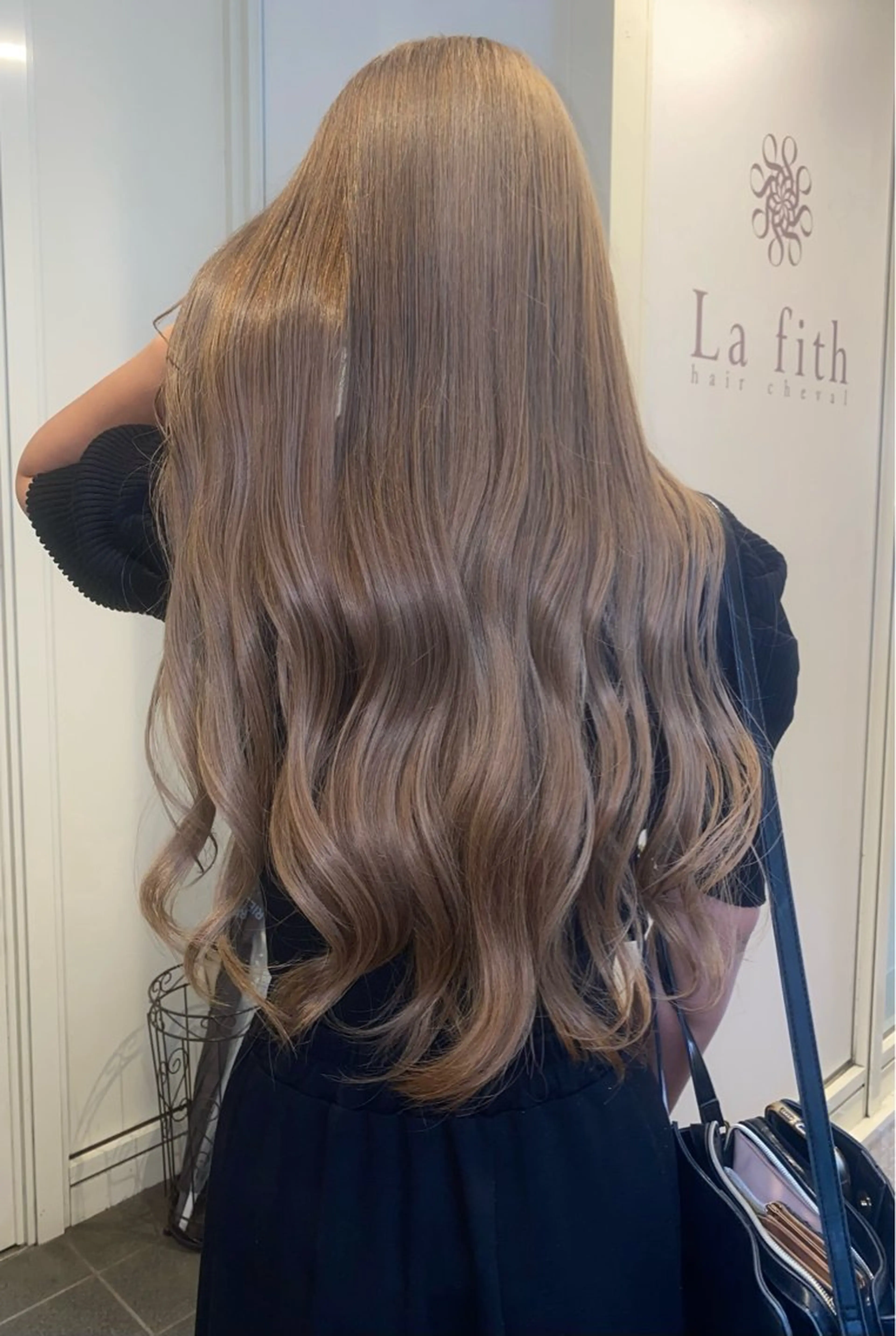 ロング カット ヘアカラー Lafith hair cheval所属・井上 麻帆のヘアスタイル