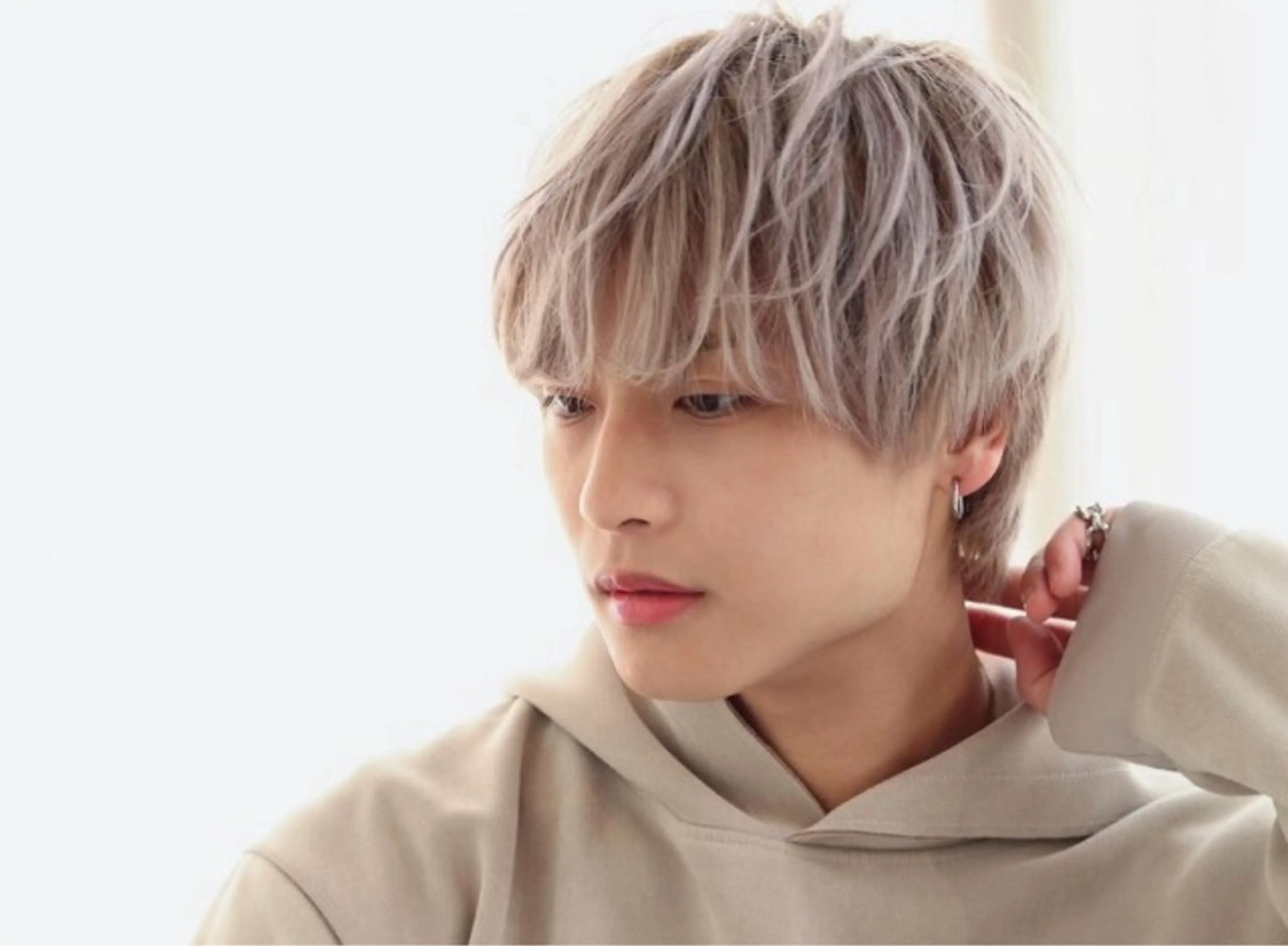 【初回★メンズプラン】カット+カラー+オージュアケア· 8,500利用条件：男性限定の写真