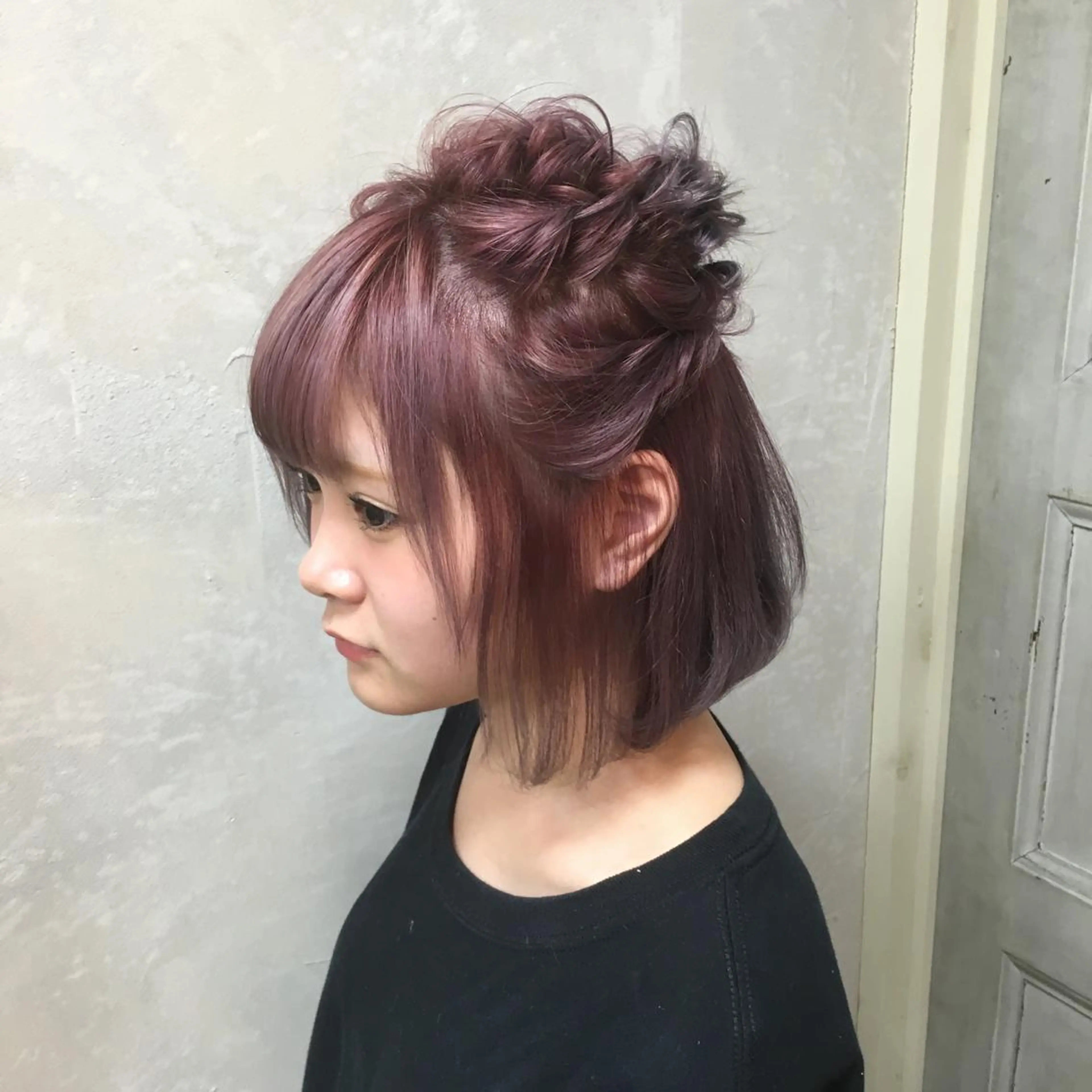 ショート カラー ヘアアレンジ パープルカラー ボブ autre所属・大久保 ひでなりのヘアスタイル