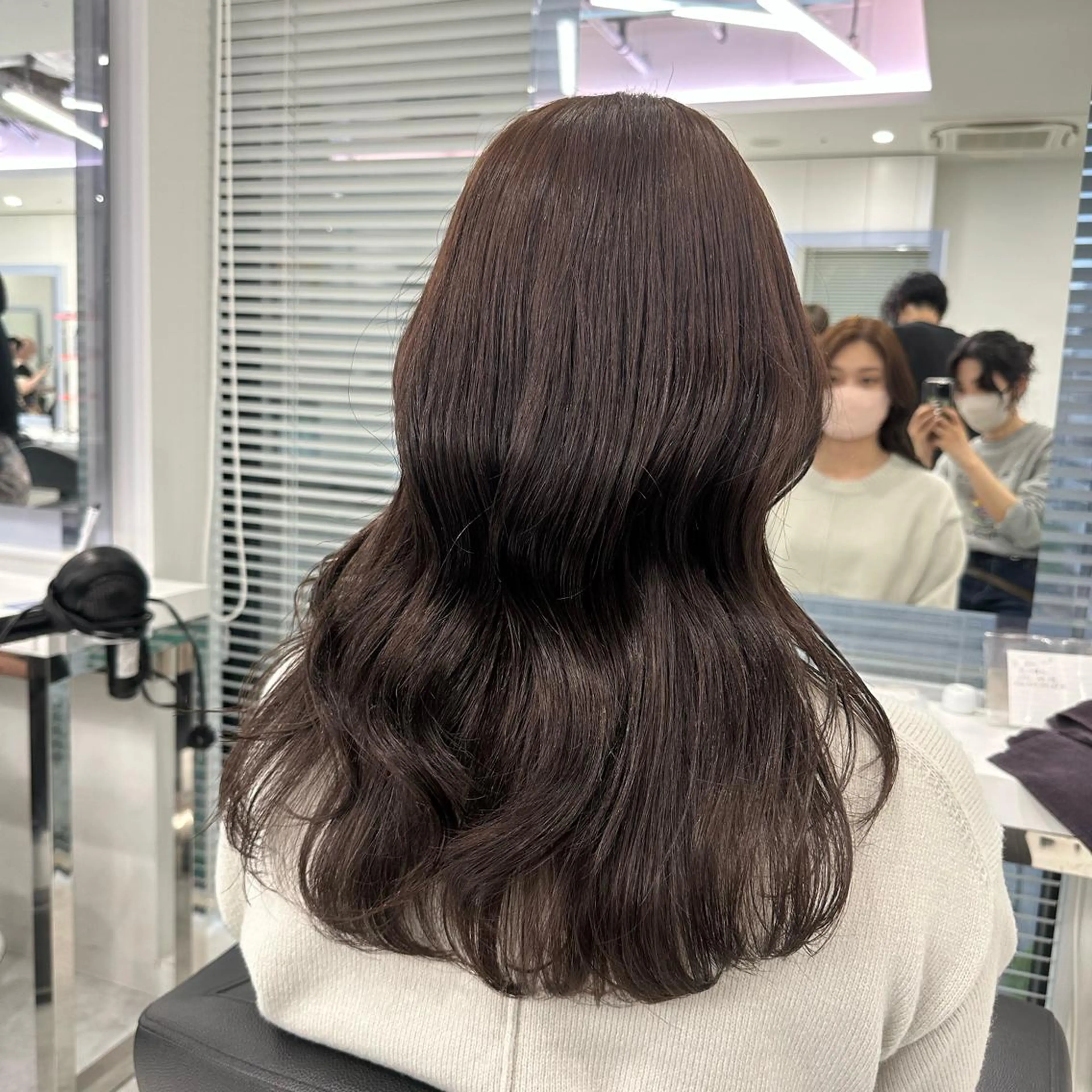 セミロング チョコレートブラウン ミルクティーブラウン ピンクブラウン ピンクラベンダー 顔周りカット 🤎MISAKI 艶髪モテカラー🤎のヘアスタイル