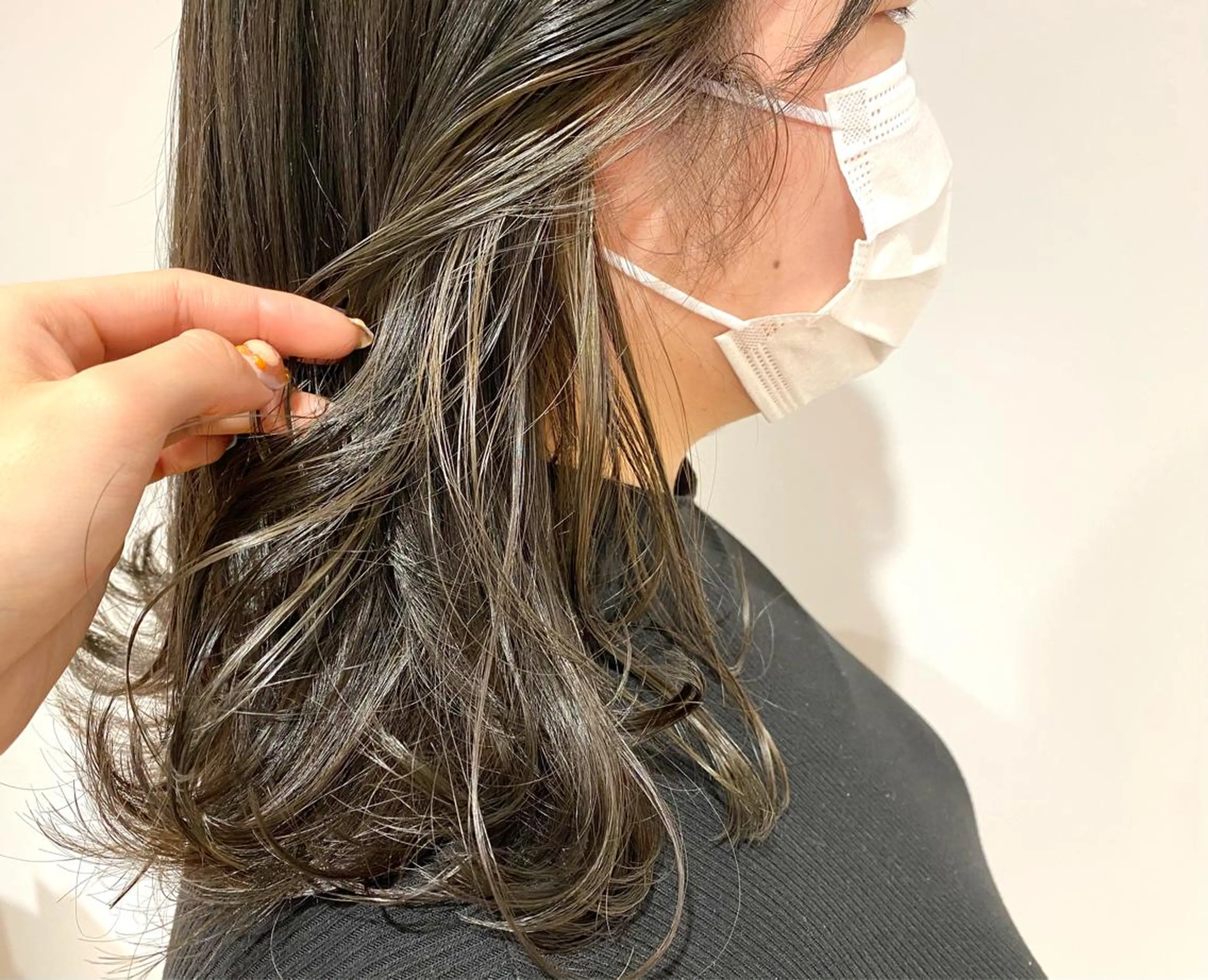 セミロング カラー 🌈🌸あおき みちる🌟💗のヘアスタイル