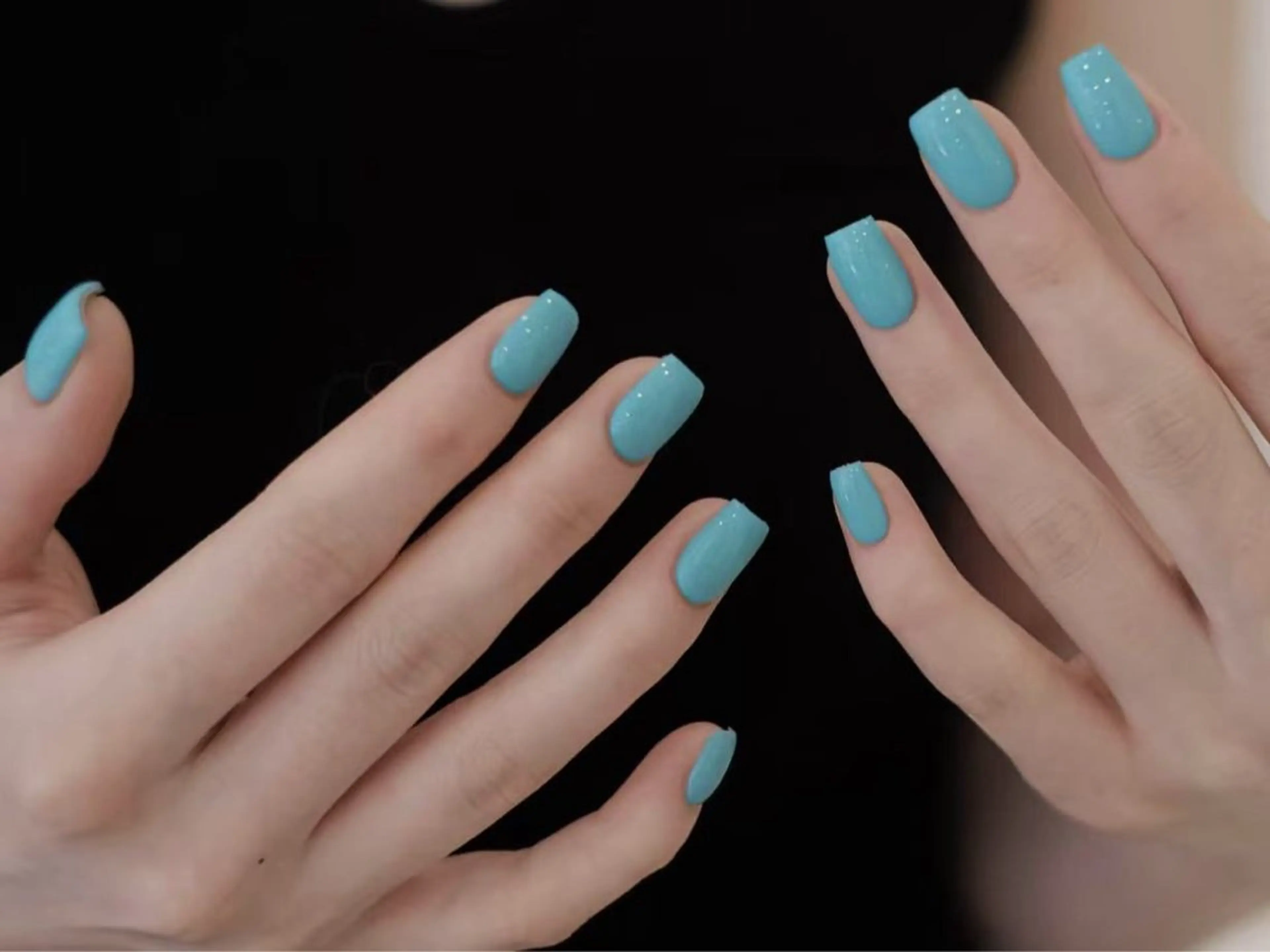 ネイル ブルー 水色 ワンカラーネイル シンプルネイル ハンドネイル ハンドケア DarkHoney 池袋店のネイルデザイン