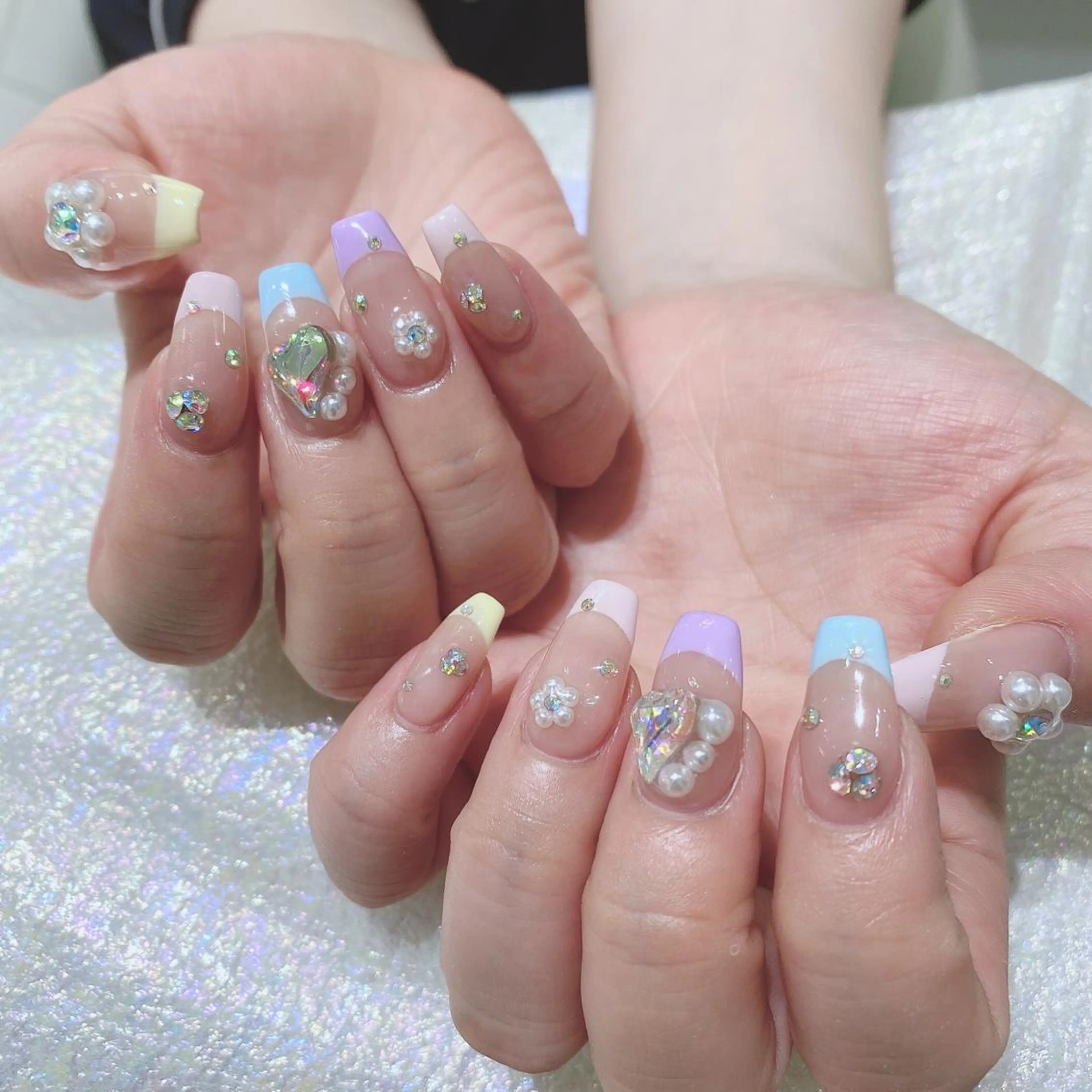 ネイル ハンドネイル Queens momoのネイルデザイン