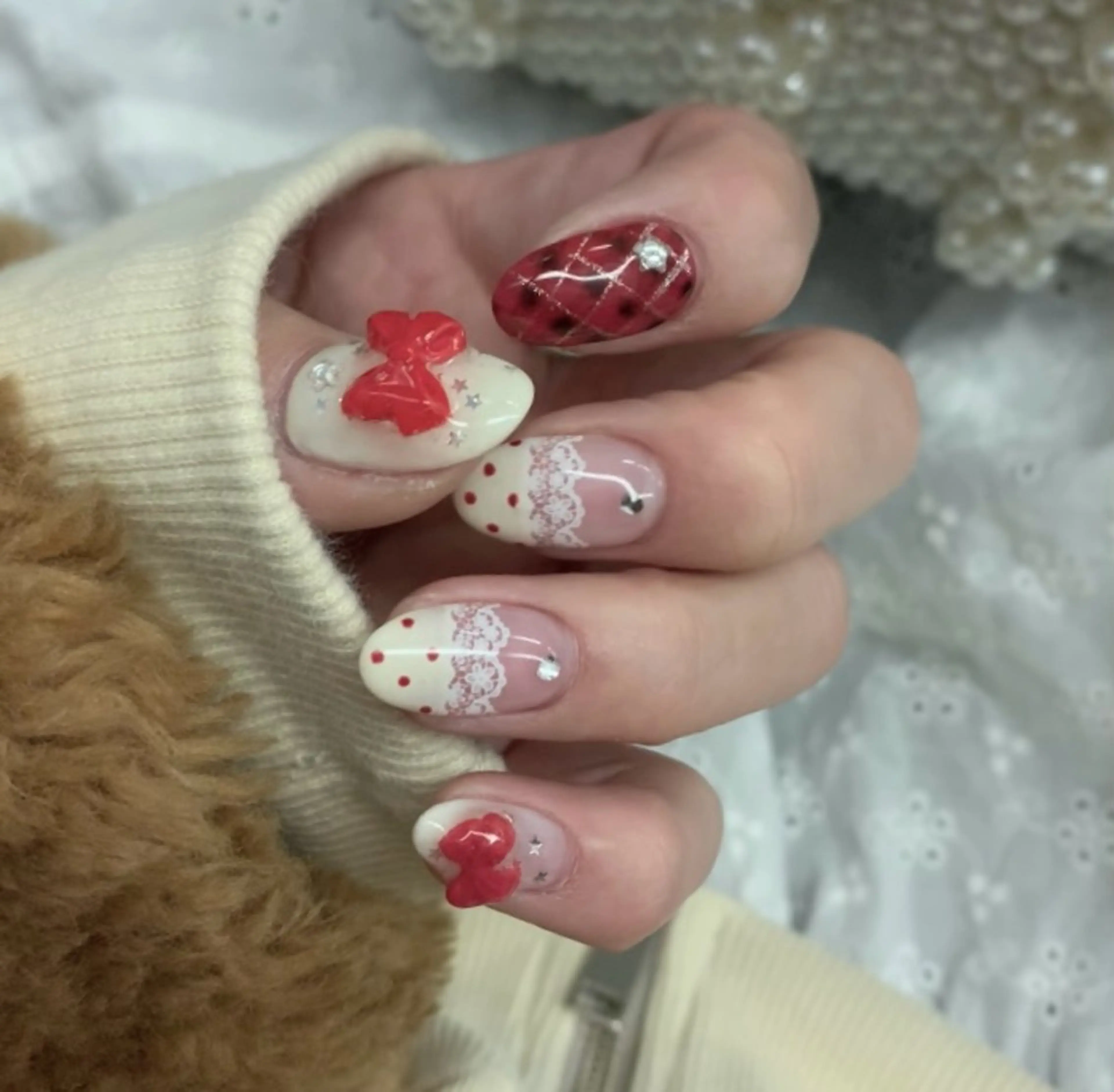 ネイル ハンドネイル share salon RURU所属・⭐︎ hiyoriのネイルデザイン