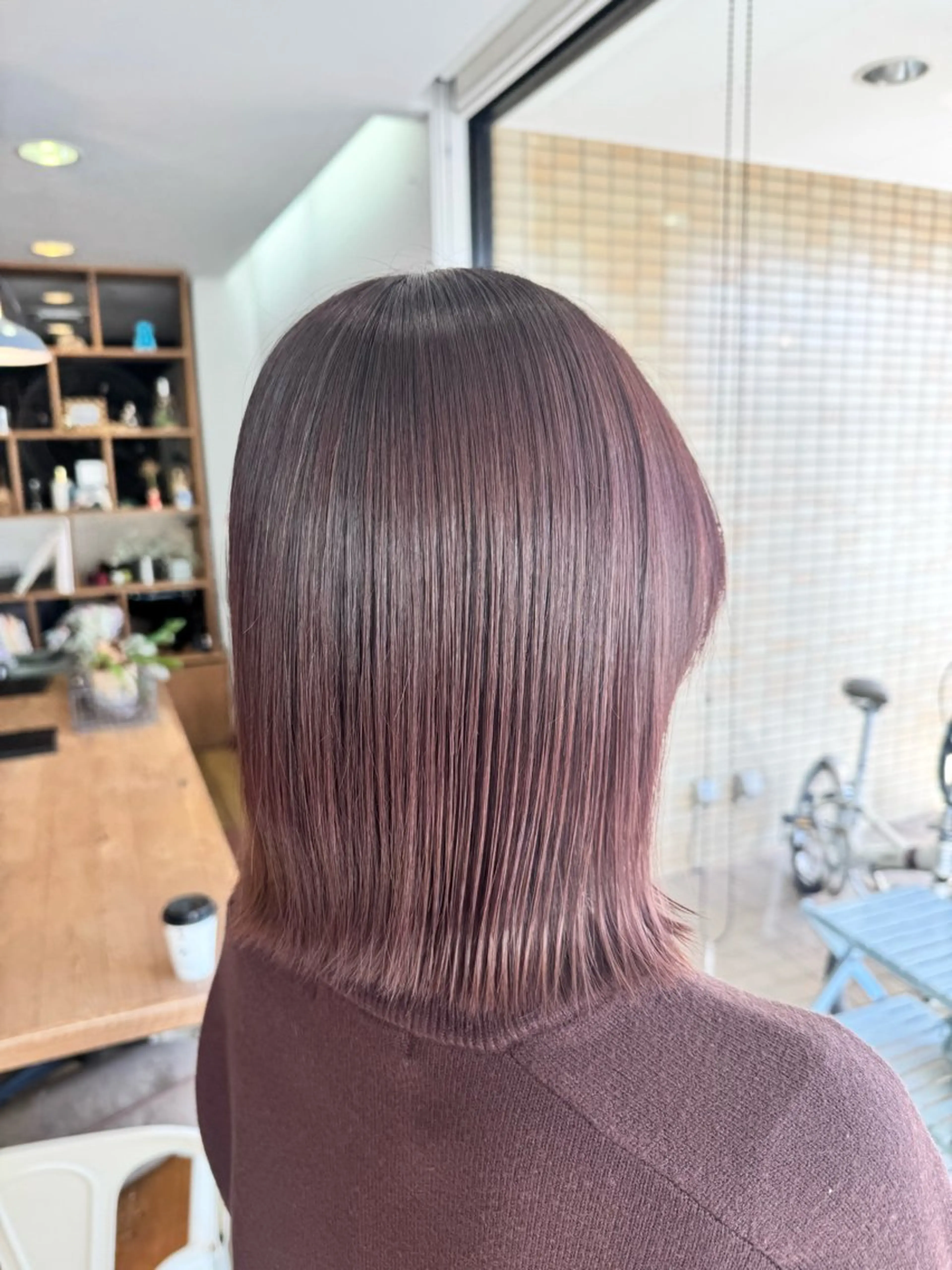ミディアム カラー ヘアカラー トリートメント ツキダテ ユイのヘアスタイル