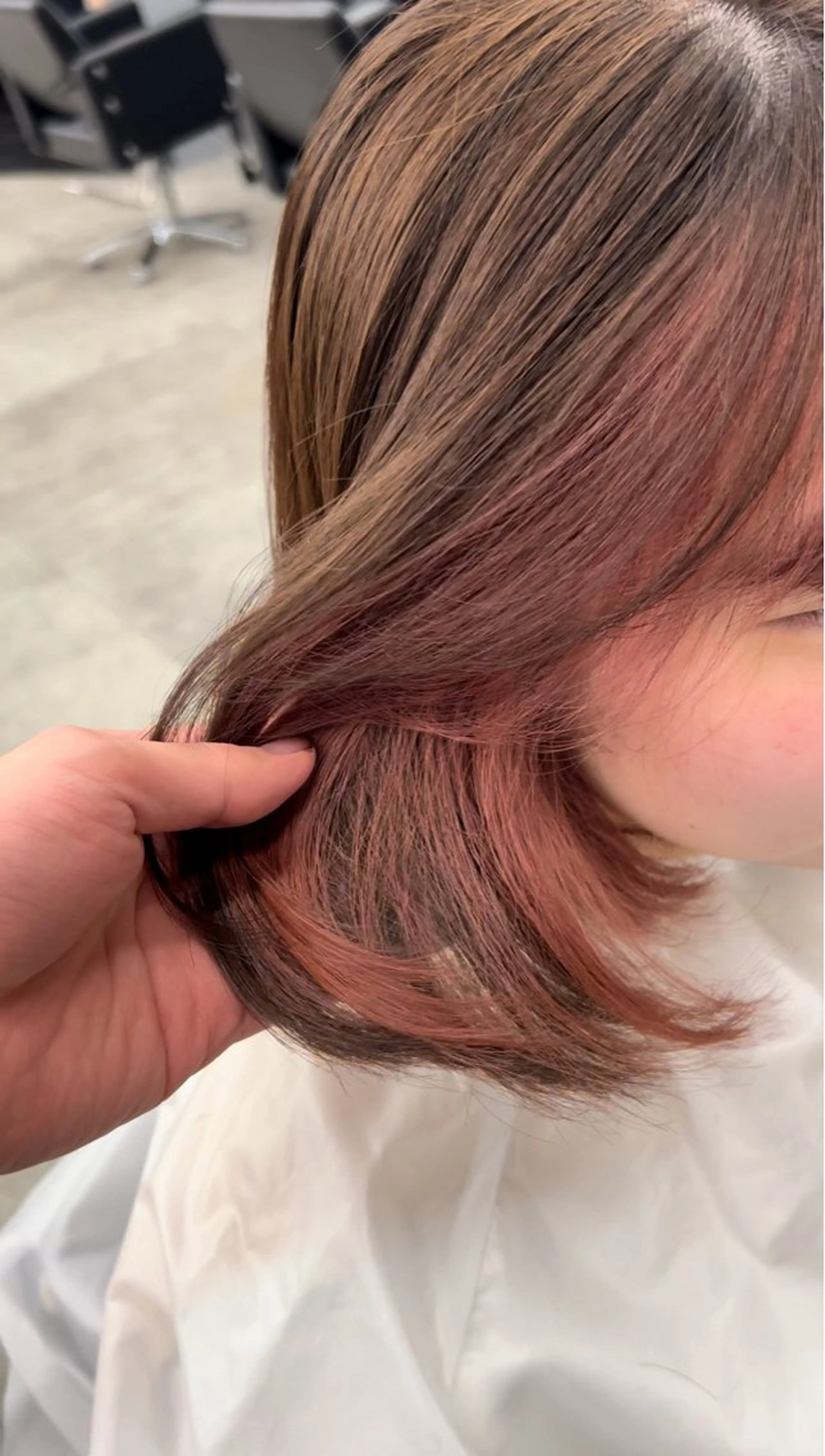 ショート カラー デザインカラー カット ヘアカラー トリートメント 浅倉艶🐈‍⬛ /ウルフ/レイヤーのヘアスタイル