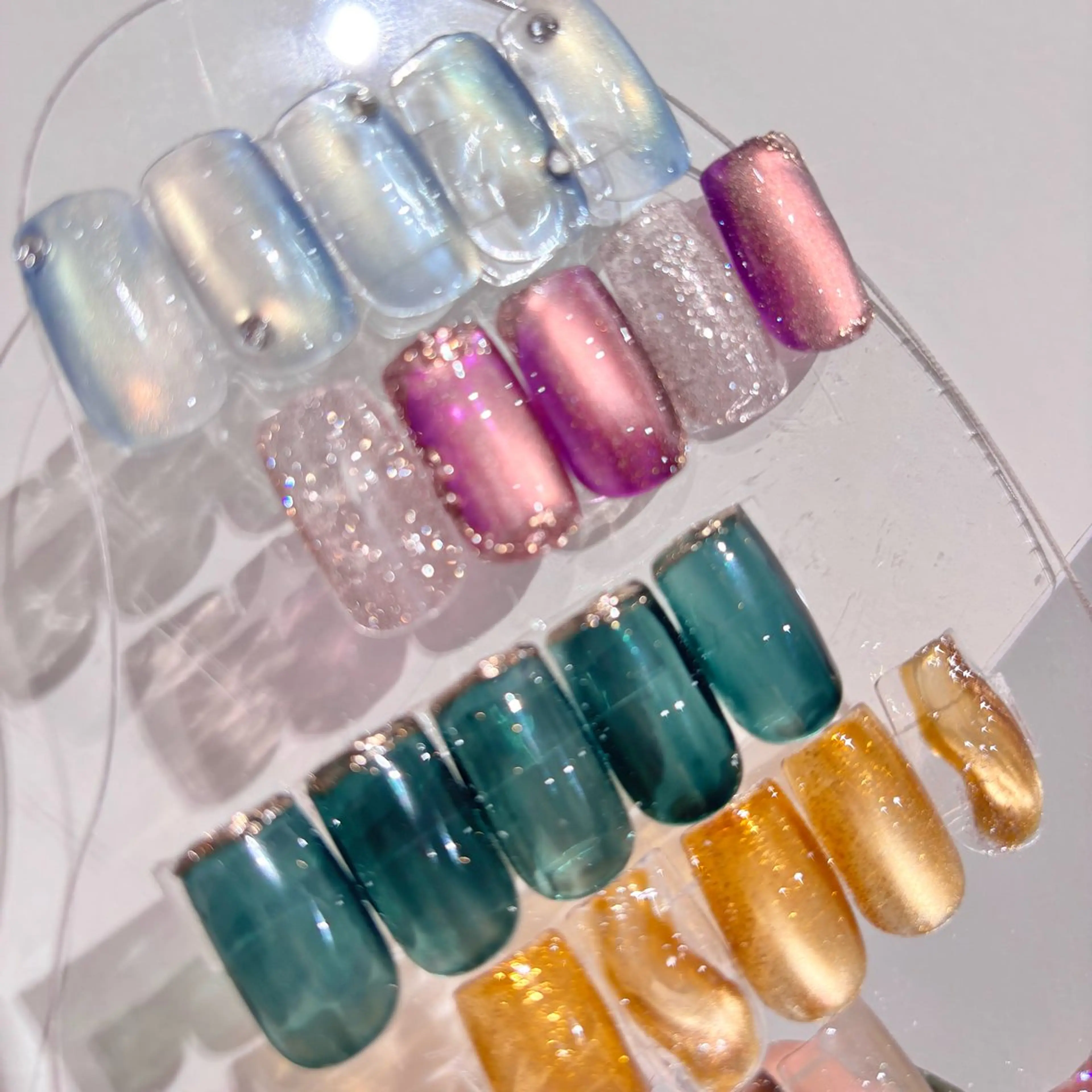 ネイル アウリイ三佐店所属・アウリイ 三佐店のネイルデザイン