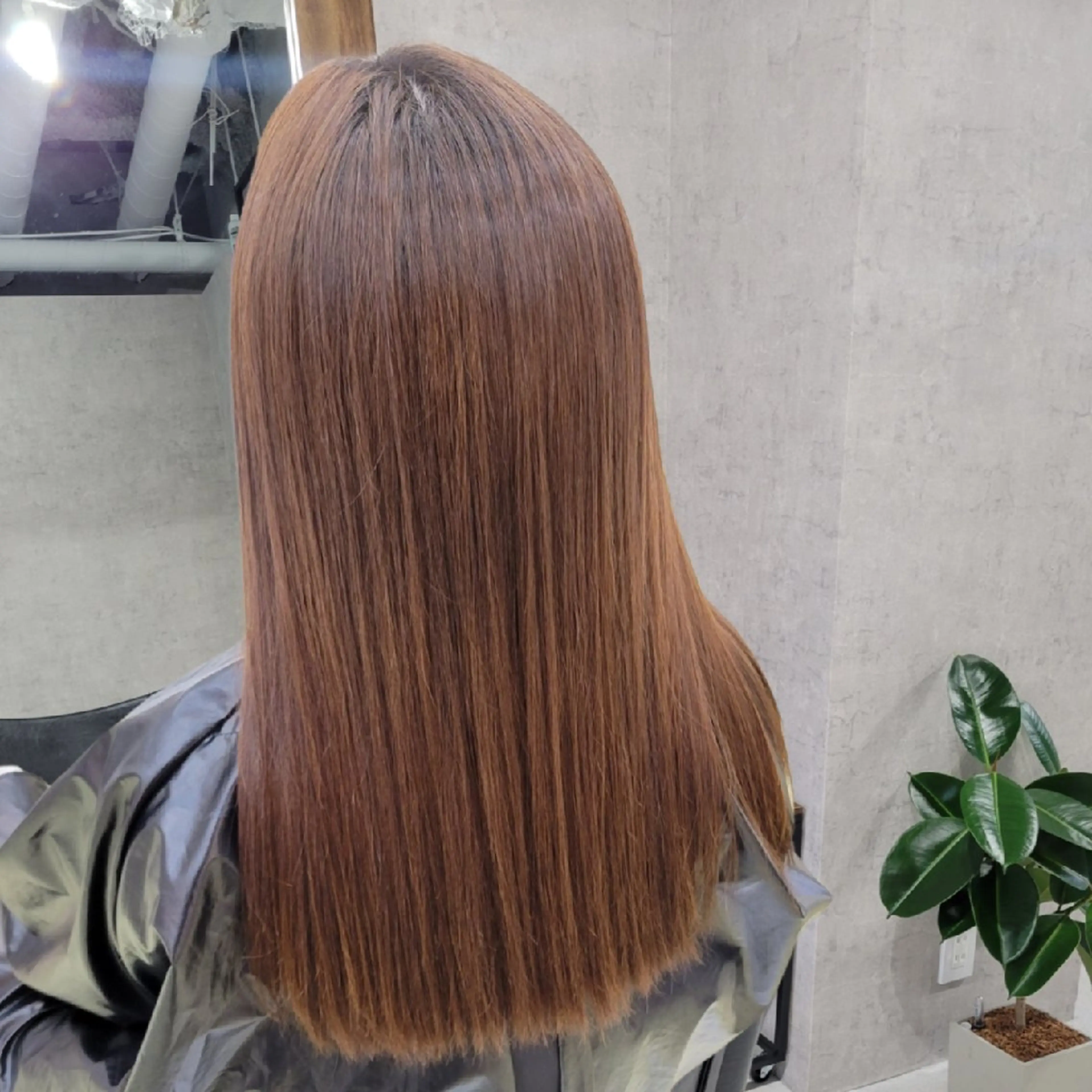 ロング 髪質改善 ロング カット ヘアカラー トリートメント THREE所属・大辻健太(オオツジ ケンタ)/髪質改善のヘアスタイル