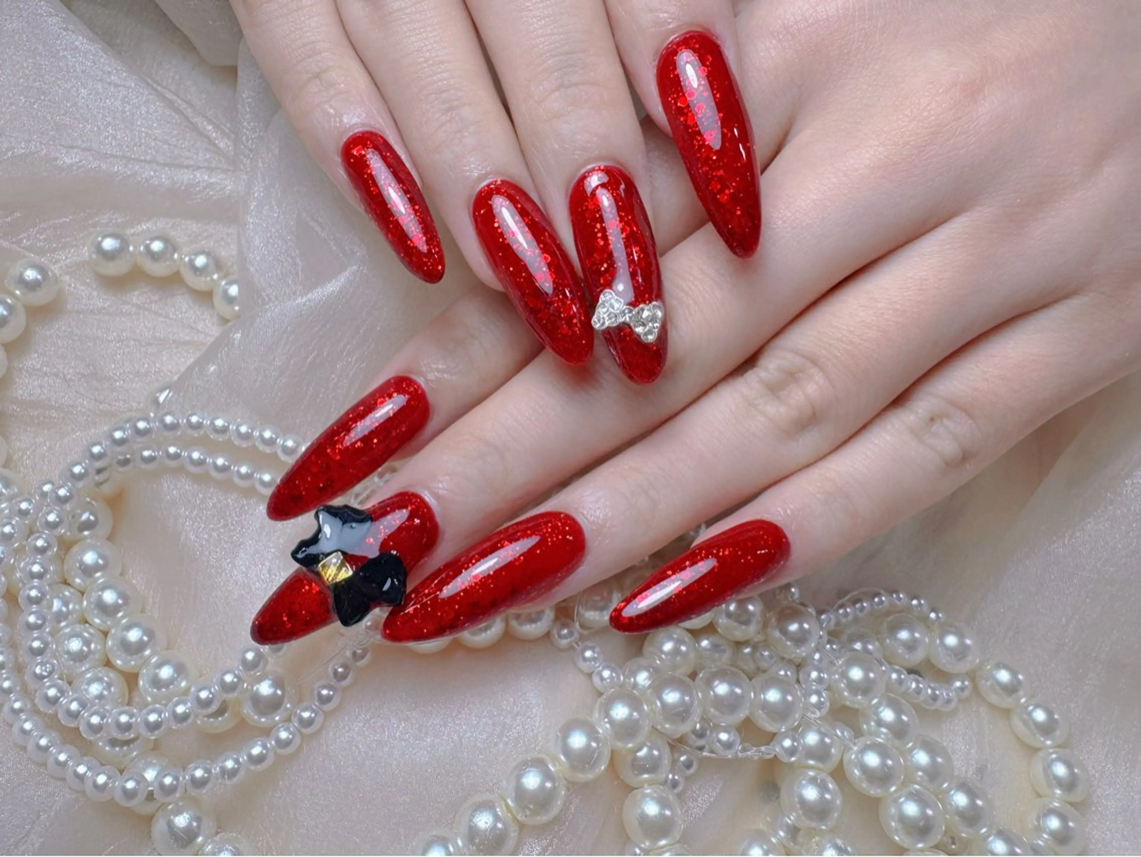 ネイル マジックミラー所属・マジック ミラーのネイルデザイン