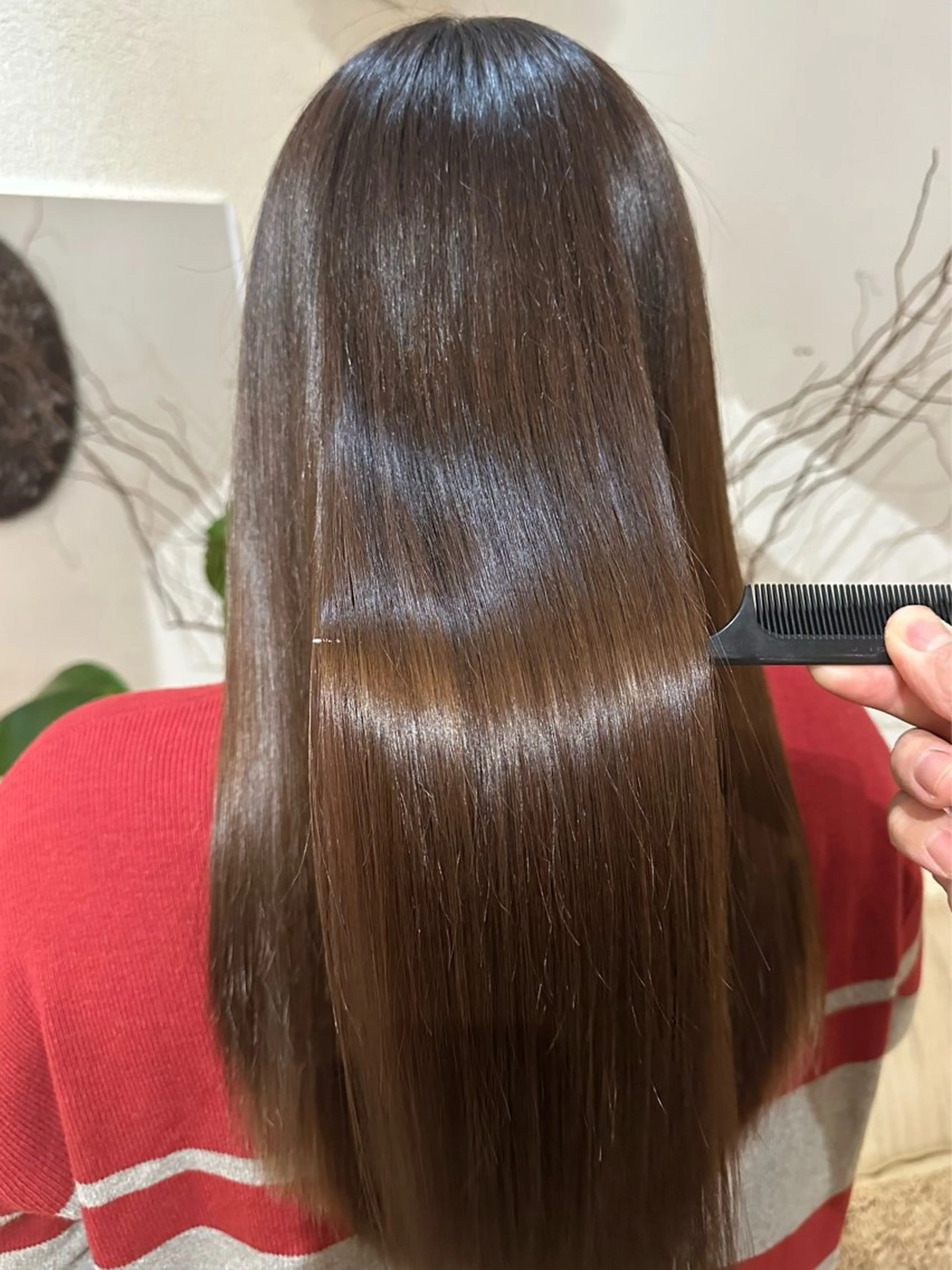 ロング カット 縮毛矯正 putri 副店長 岸本　拓真のヘアスタイル