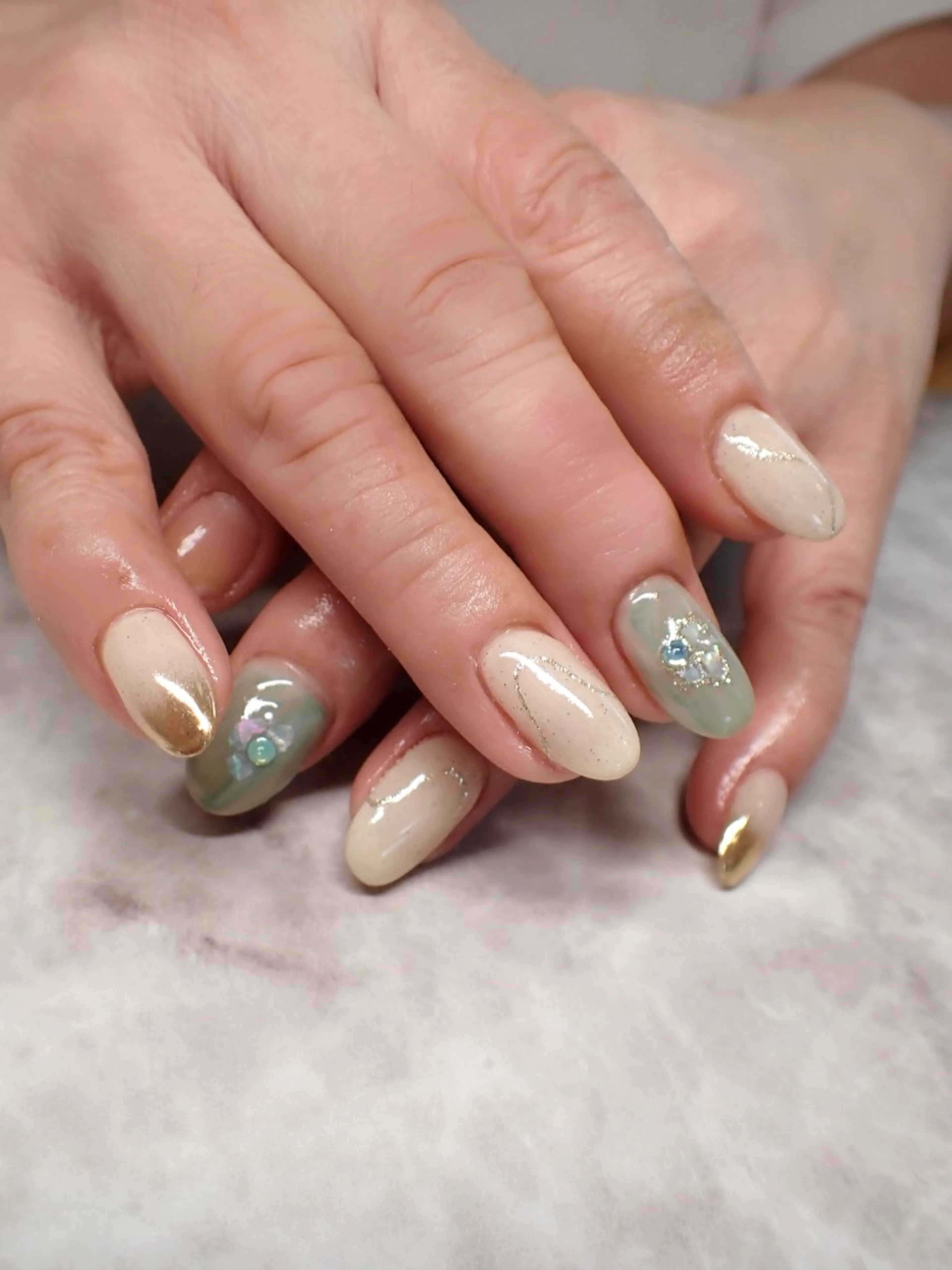 ネイル ハンドネイル Nailsalon C.U.Eのネイルデザイン