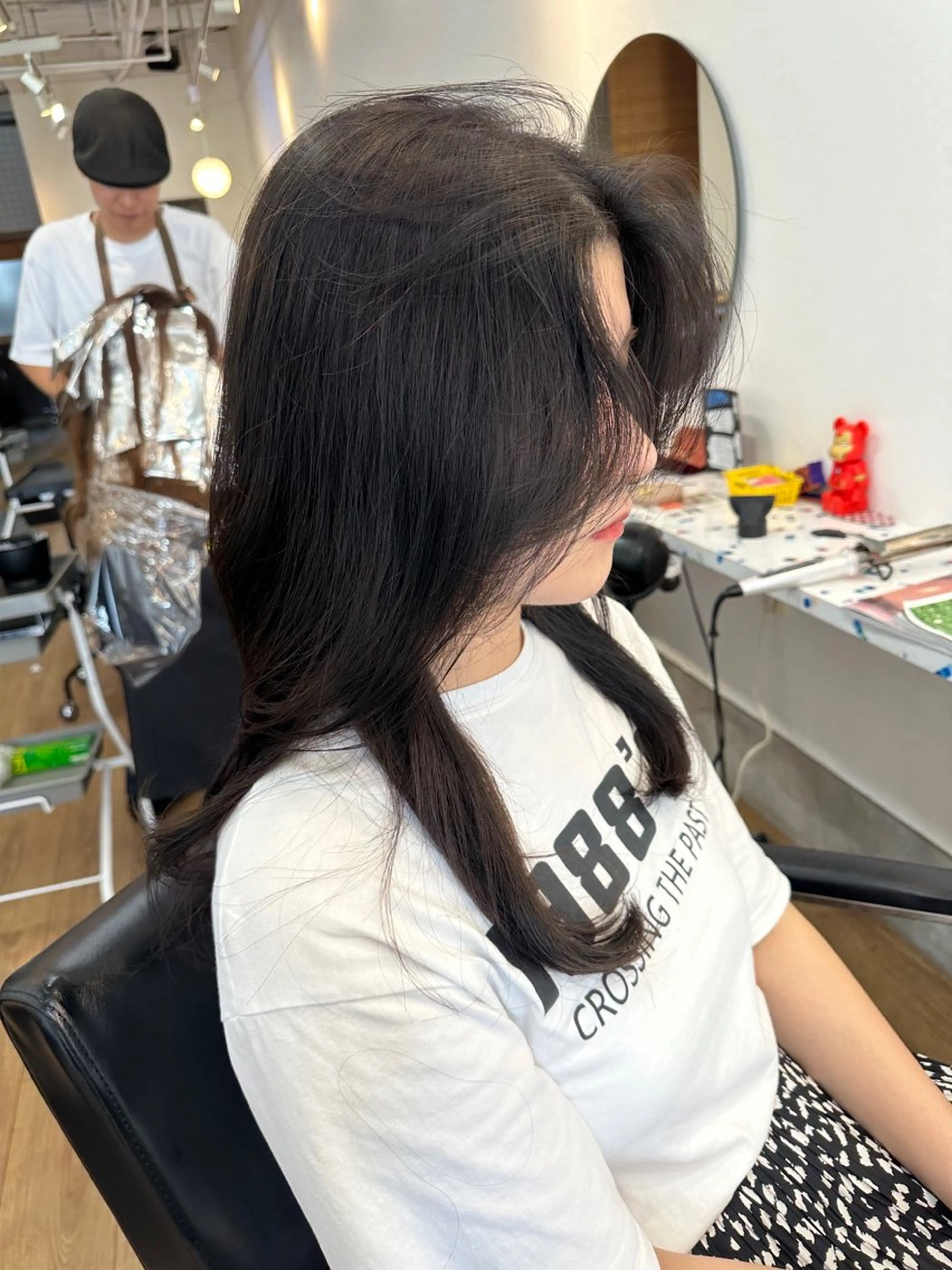 ロング ヘアカラー トリートメント まろやかなベージュ 小池春樹のヘアスタイル