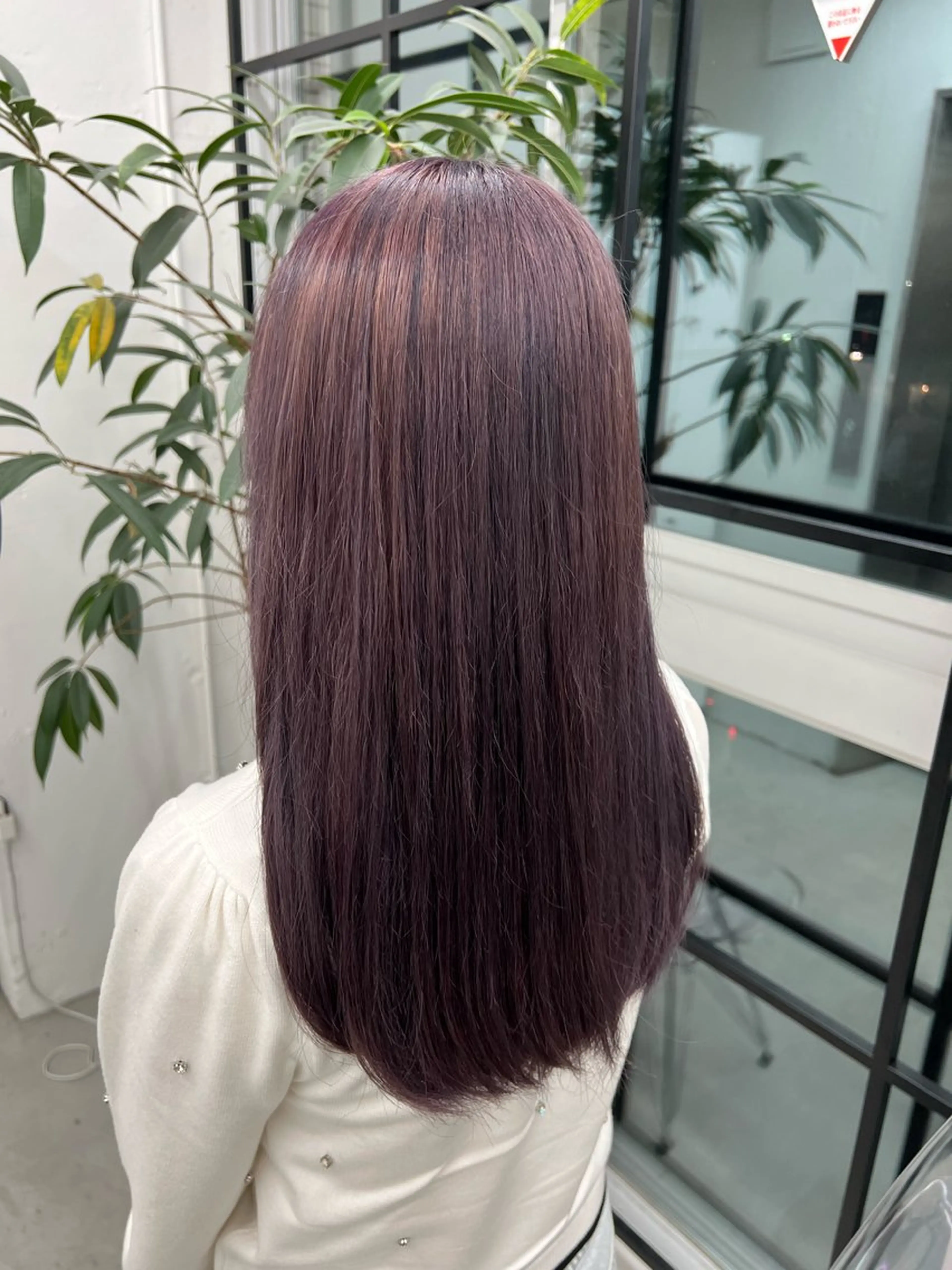 ロング カラー ブラウンカラー 透明感カラー ラベンダーカラー ヘアカラー トリートメント あすか JILLSTUDIOのヘアスタイル