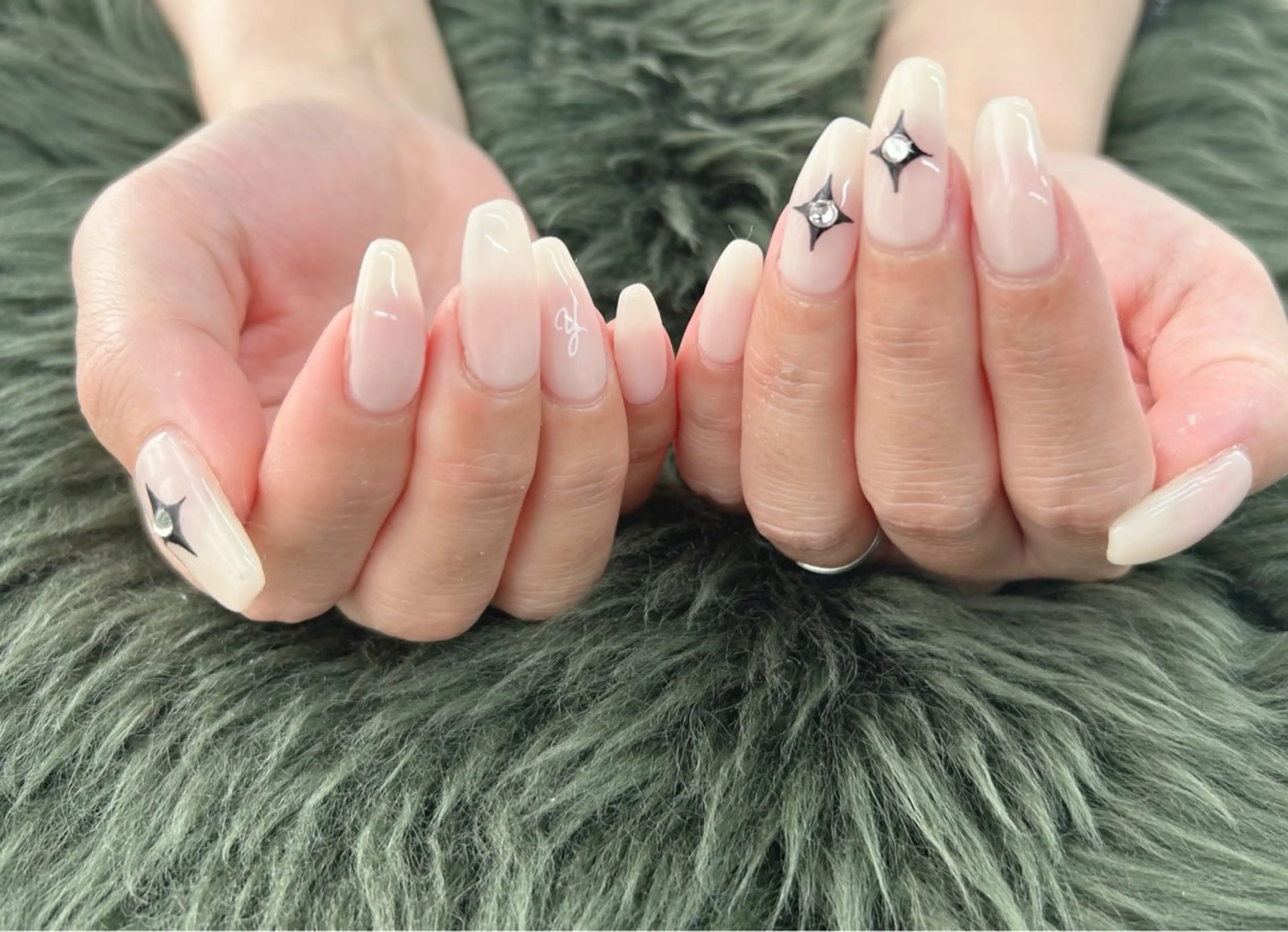 ネイル ハンドネイル Nail Salon agré所属・agré ネイルサロン アグレのネイルデザイン