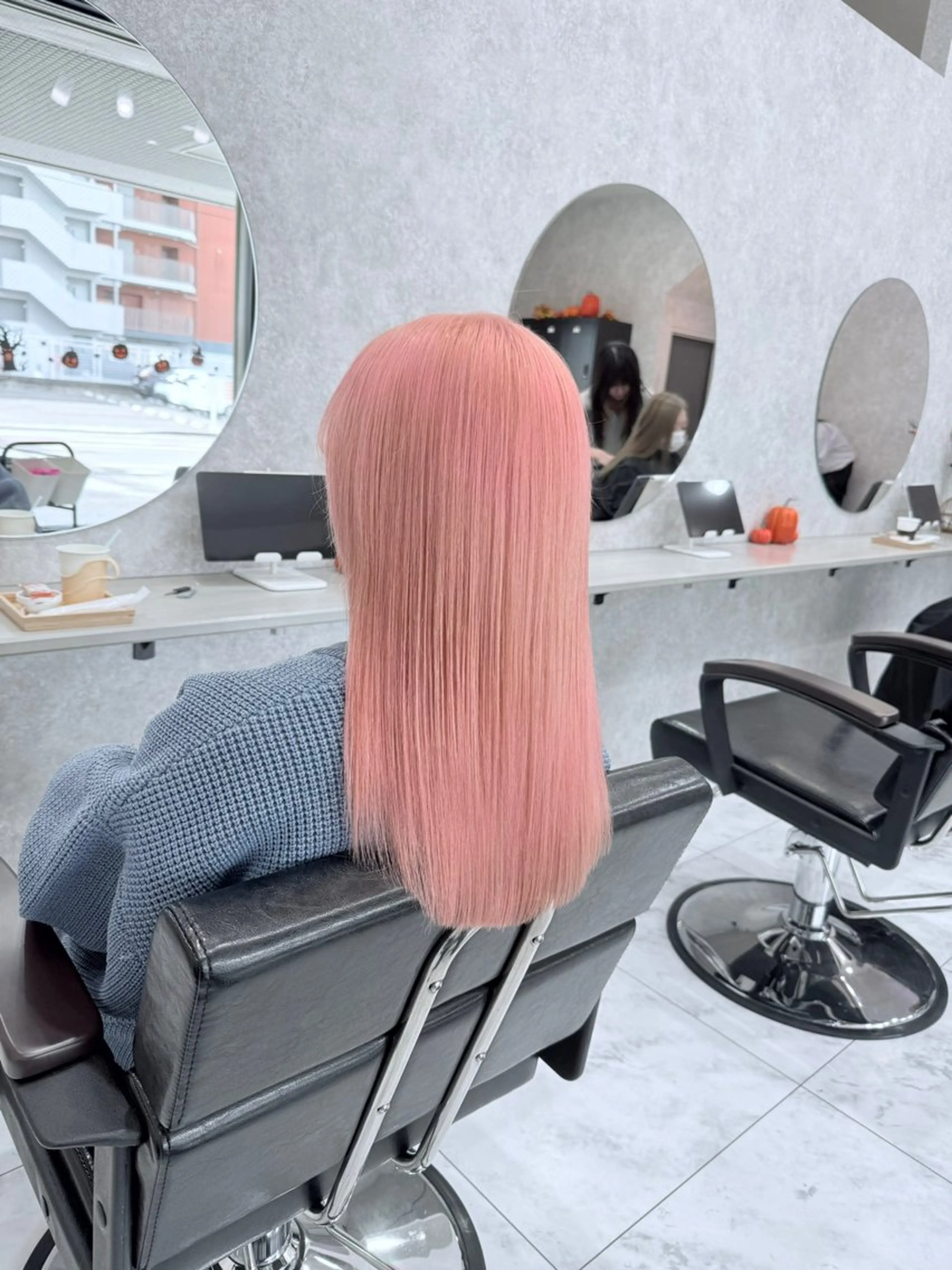 セミロング カラー ブリーチ ケアブリーチ デザインカラー ダブルカラー ハイトーンカラー ヘアカラー 🌈派手髪ハイトーン 🌈鈴木亮太🌈のヘアスタイル