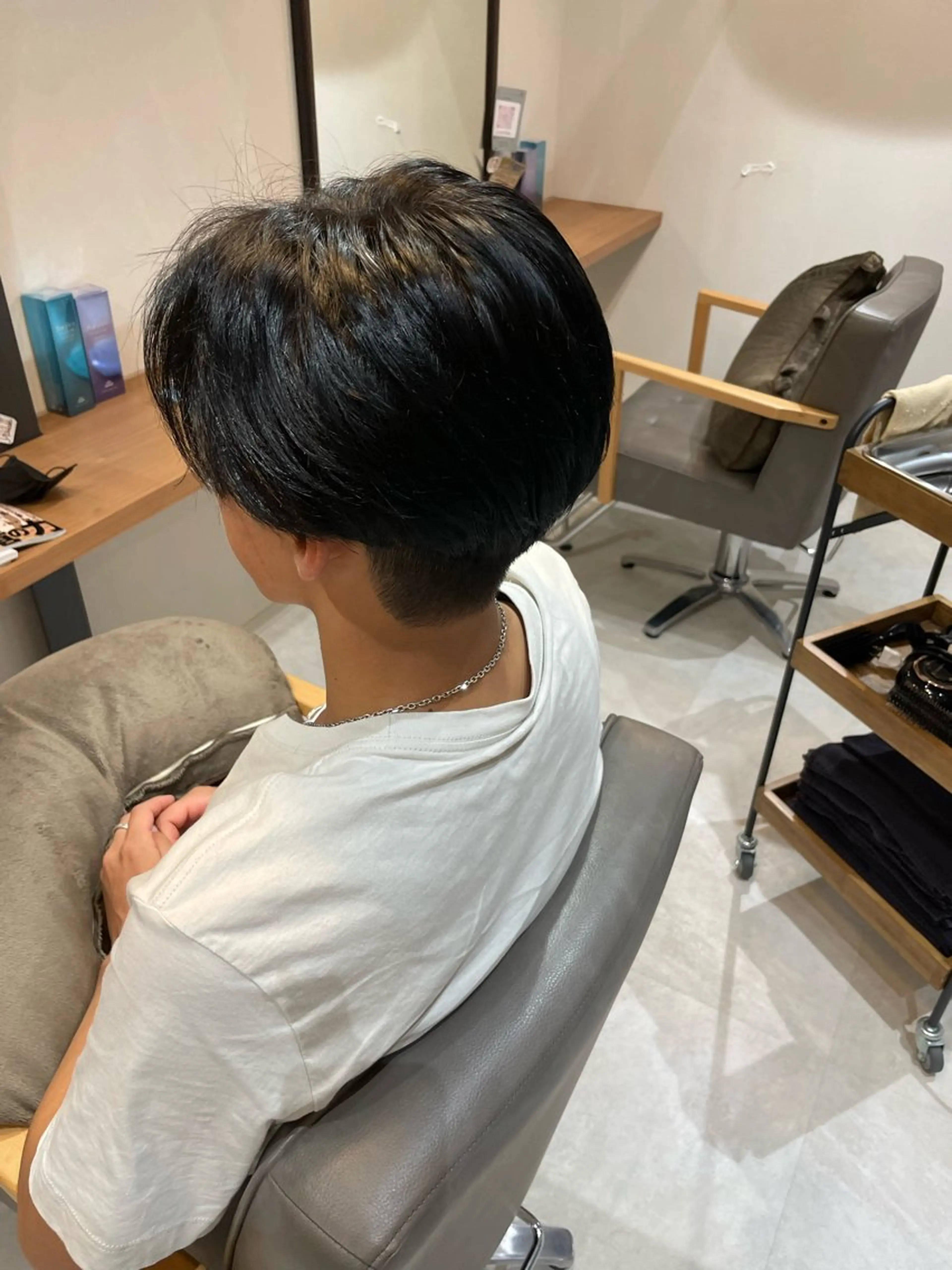 ショート パーマ メンズ メンズパーマ ニュアンスパーマ カット パーマ ayaka |トレンドヘアのヘアスタイル