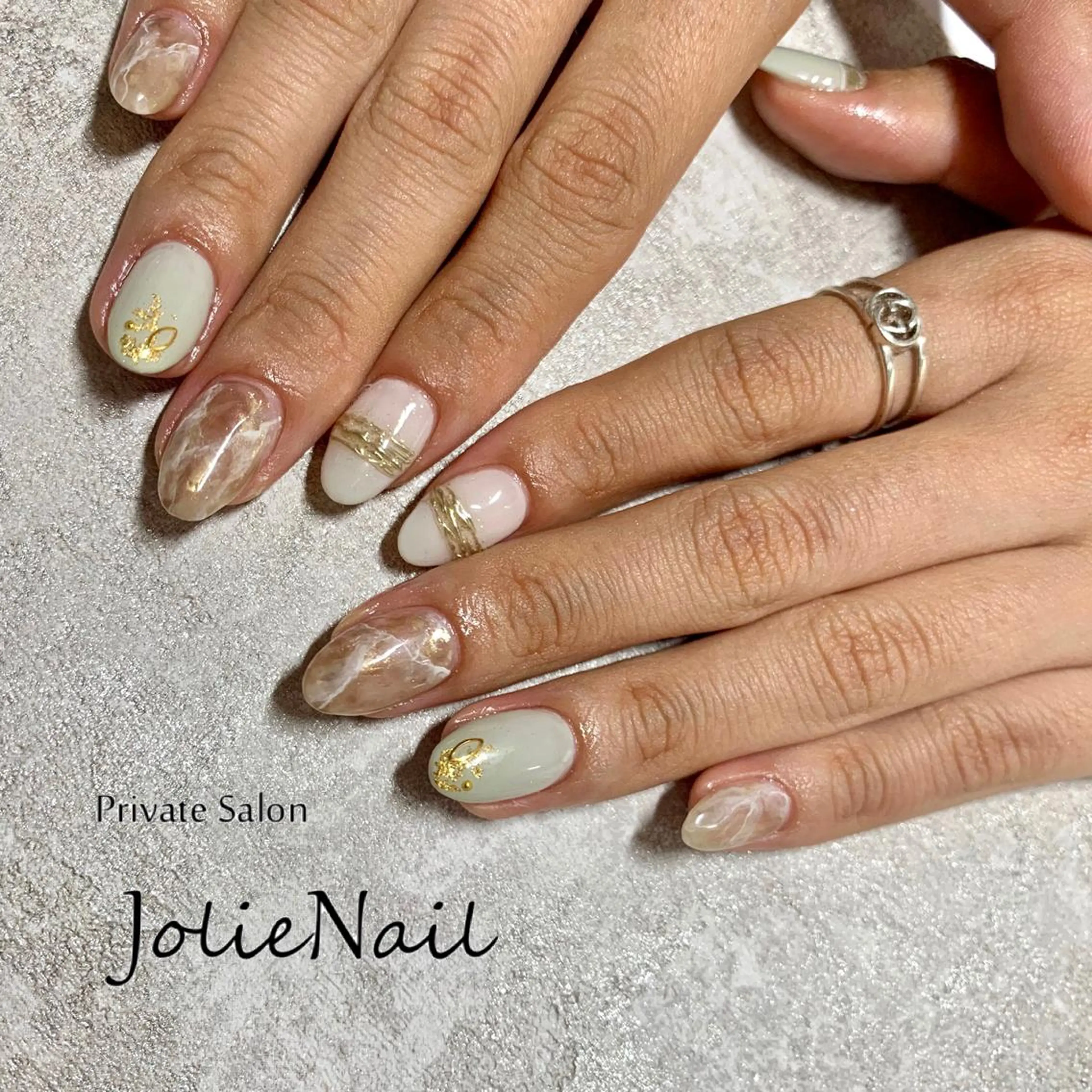 ネイル アートネイル ニュアンスネイル ビューティ サロンMIORAのマツエク・マツパデザイン