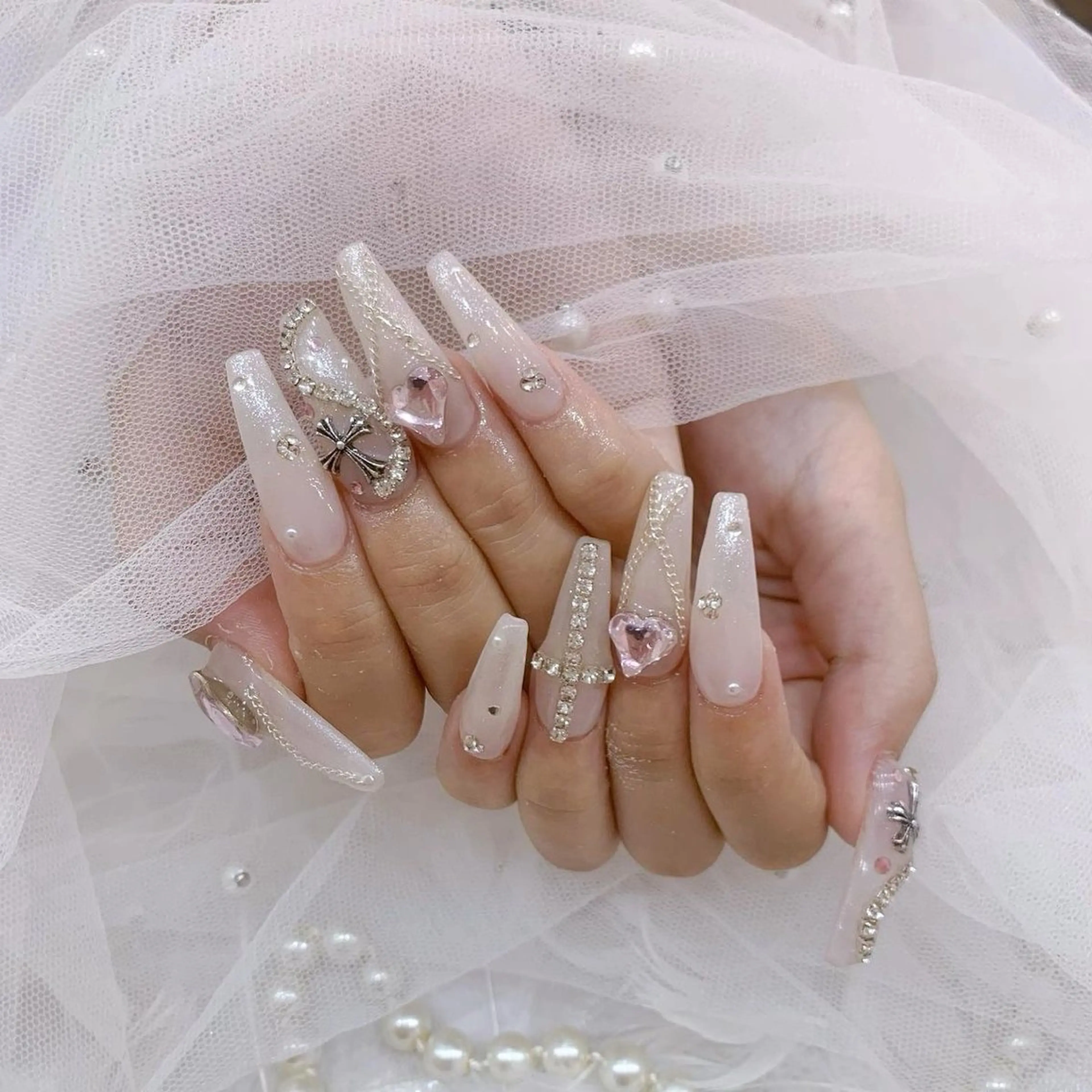 ネイル アートネイル オーロラネイル ブルー チークネイル フットネイル ハンドネイル NICY NAIL所属・NICY NAIL 池袋のネイルデザイン