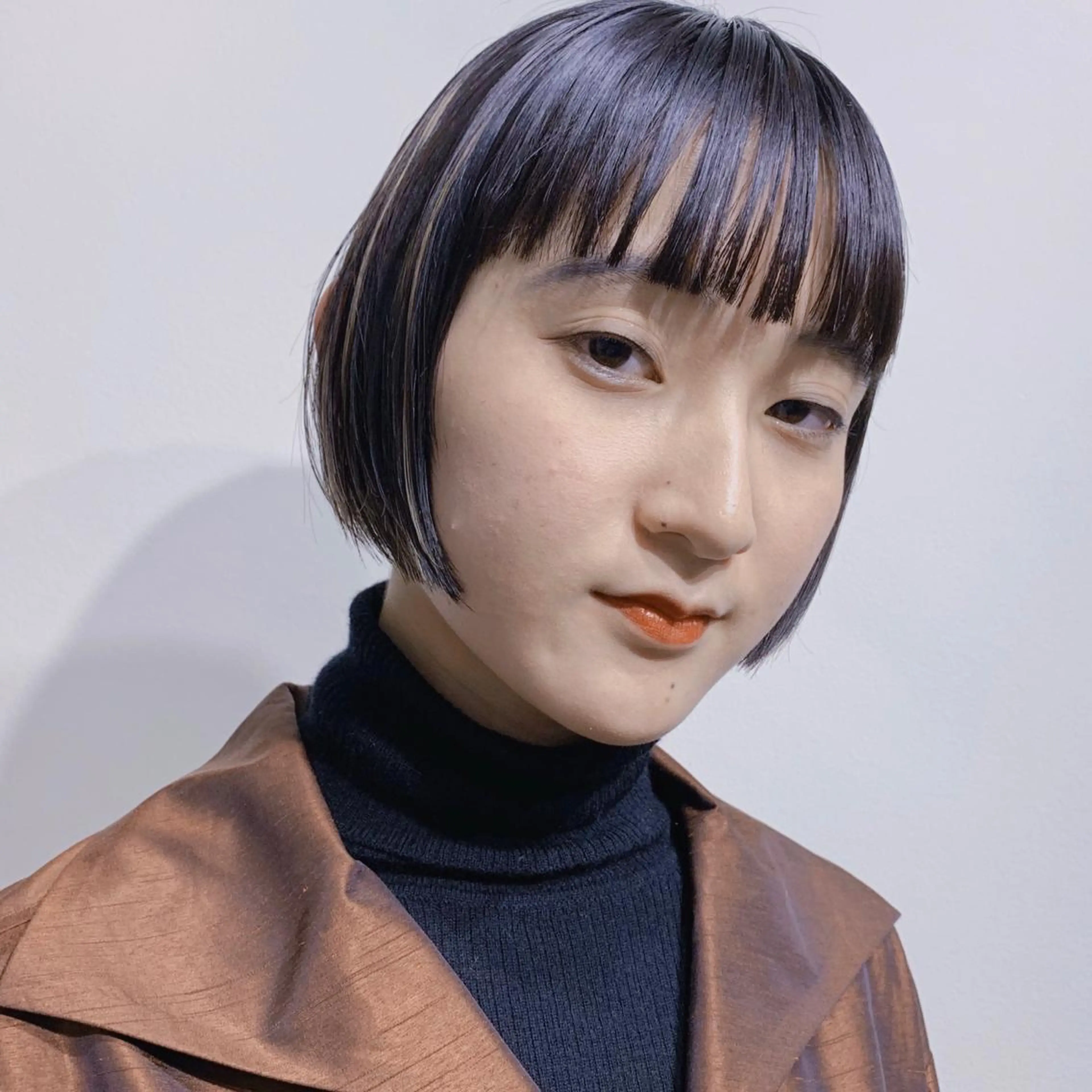 ショート カラー ショートボブ ハイライトカラー ボブ ハイライト ショートヘア カット ヘアカラー トリートメント ヘアセット ブリーチカラーNo. 1🌈 RYOGAのヘアスタイル