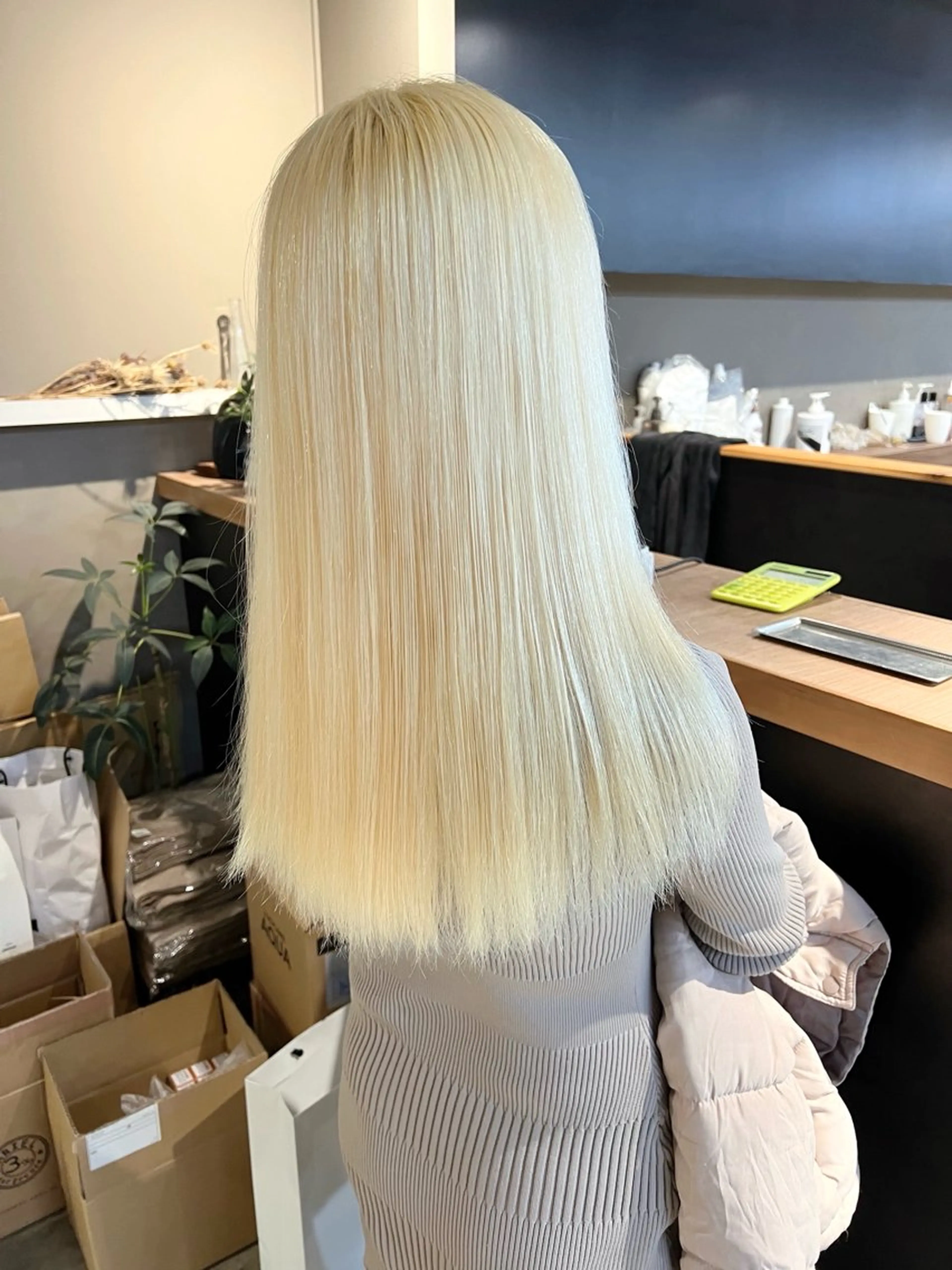 ロング カラー ブリーチ daiki 原宿のヘアスタイル