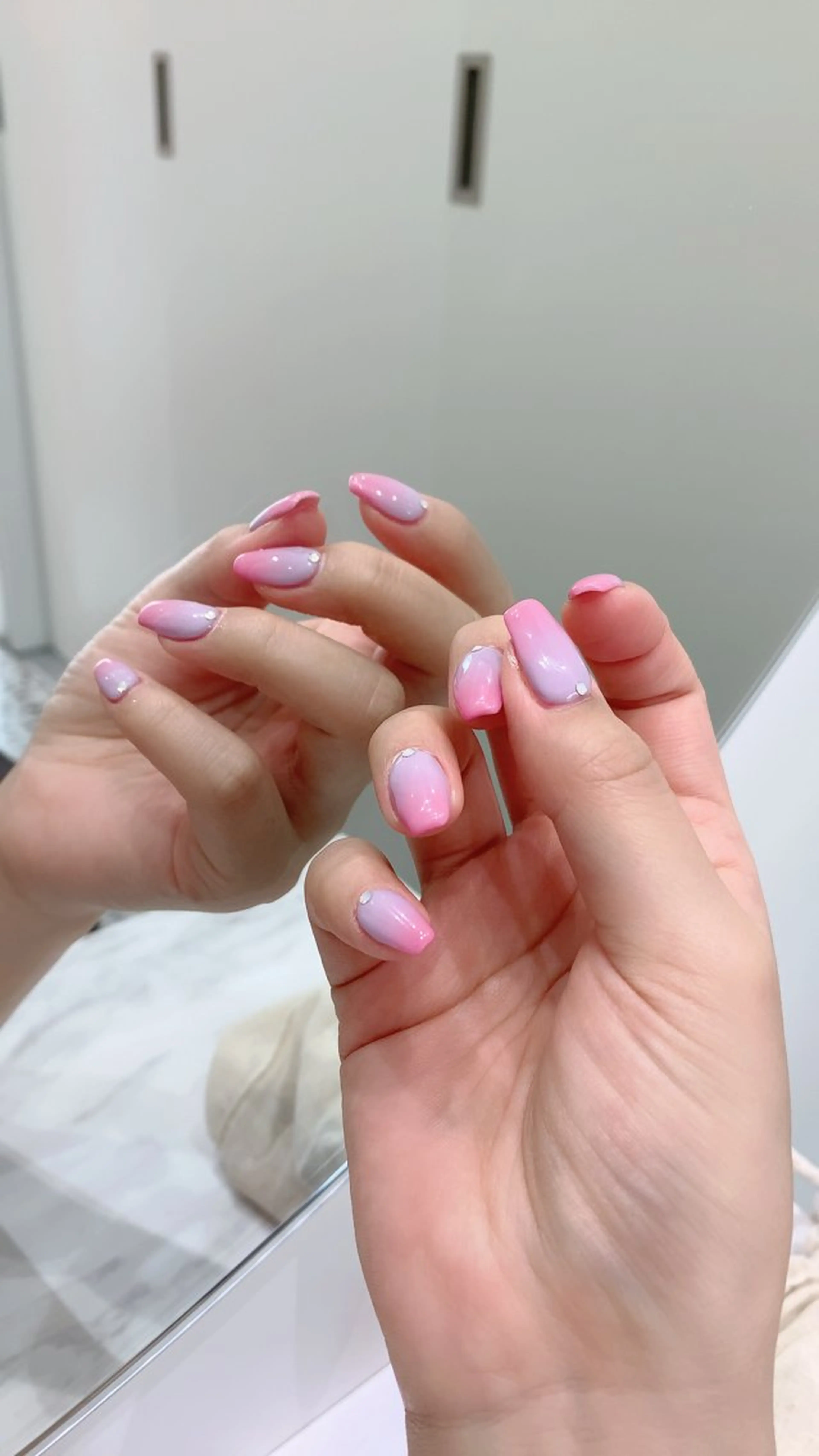 ネイル 持ち込み ハンドネイル ハンドケア Charme. NOBUKOのネイルデザイン
