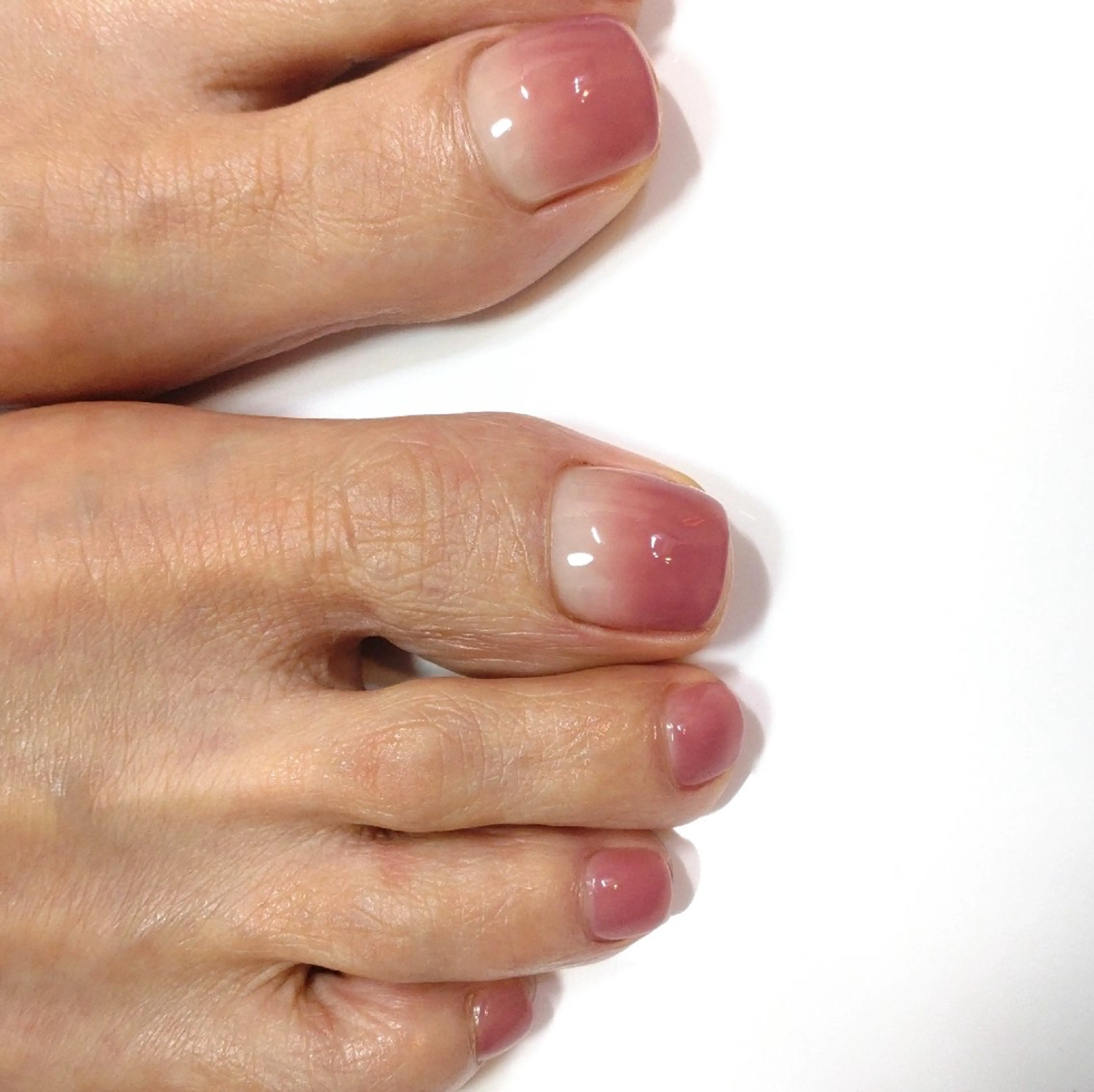 ネイル フットネイル ジェルネイル グラデーション ワンカラーネイル フットネイル norafu.所属・nail 　norafu.のネイルデザイン