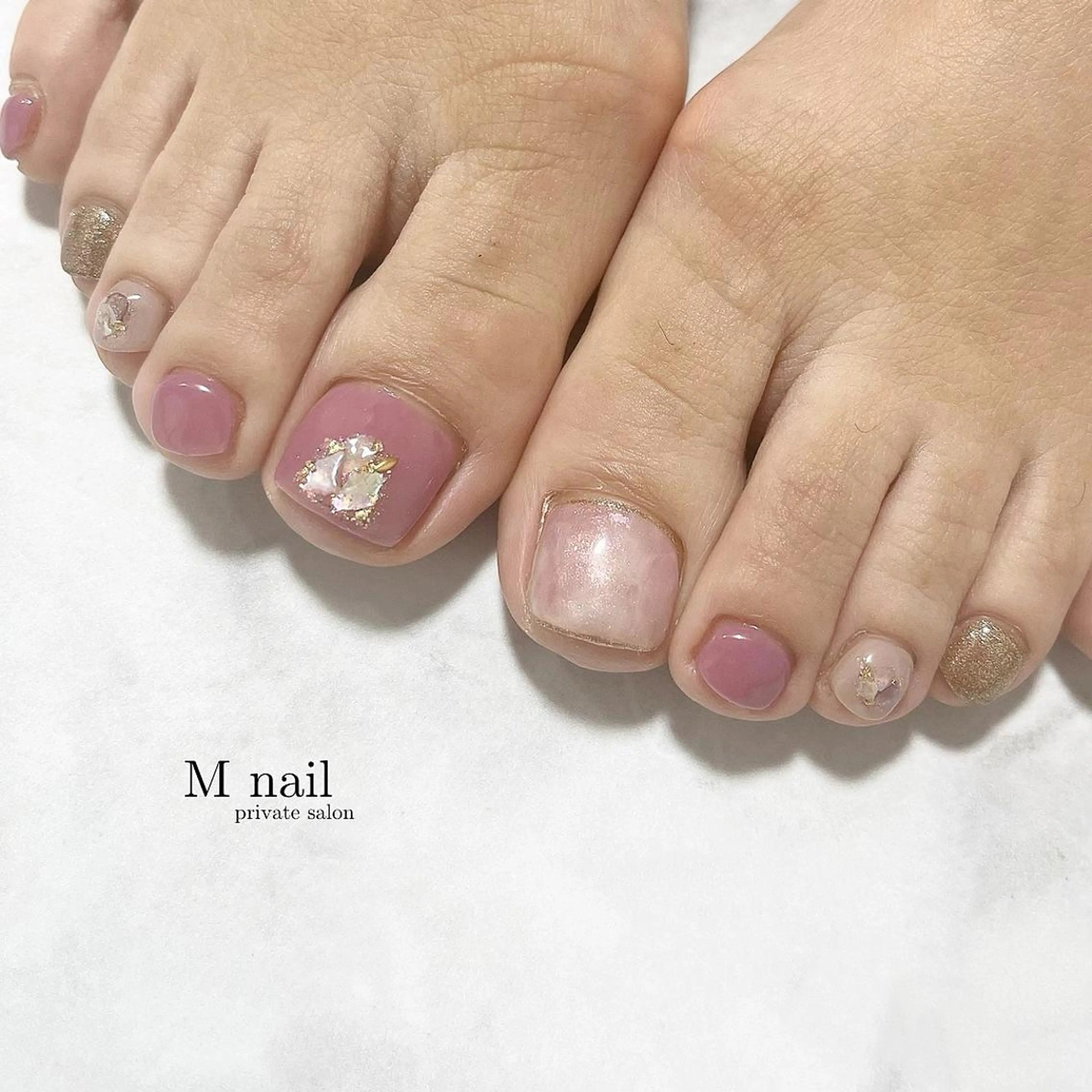 ネイル フットネイル M　nail所属・M nailのネイルデザイン