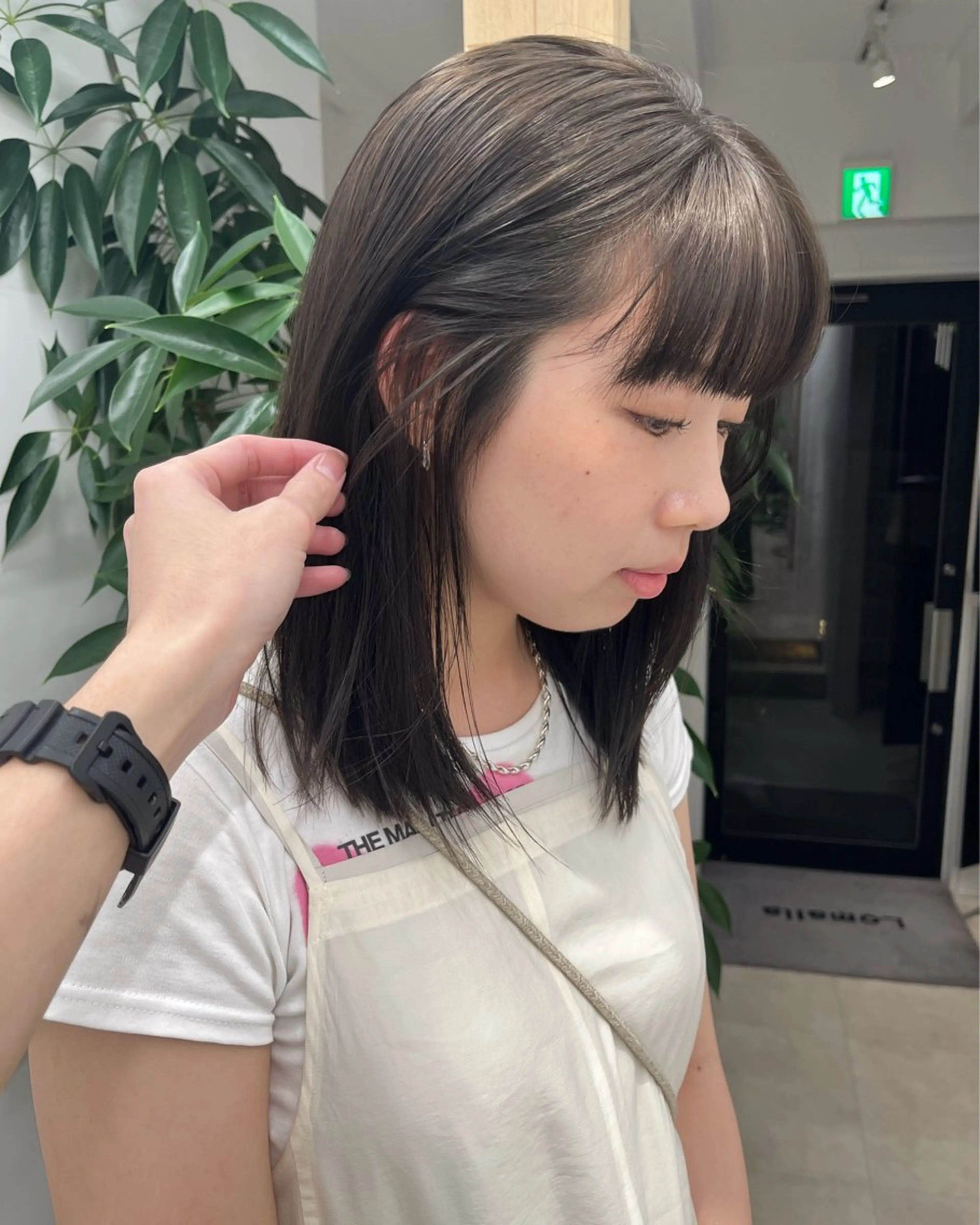 ミディアム カラー ベージュカラー 透明感カラー スッと馴染むhair /ヨシダトモキのヘアスタイル