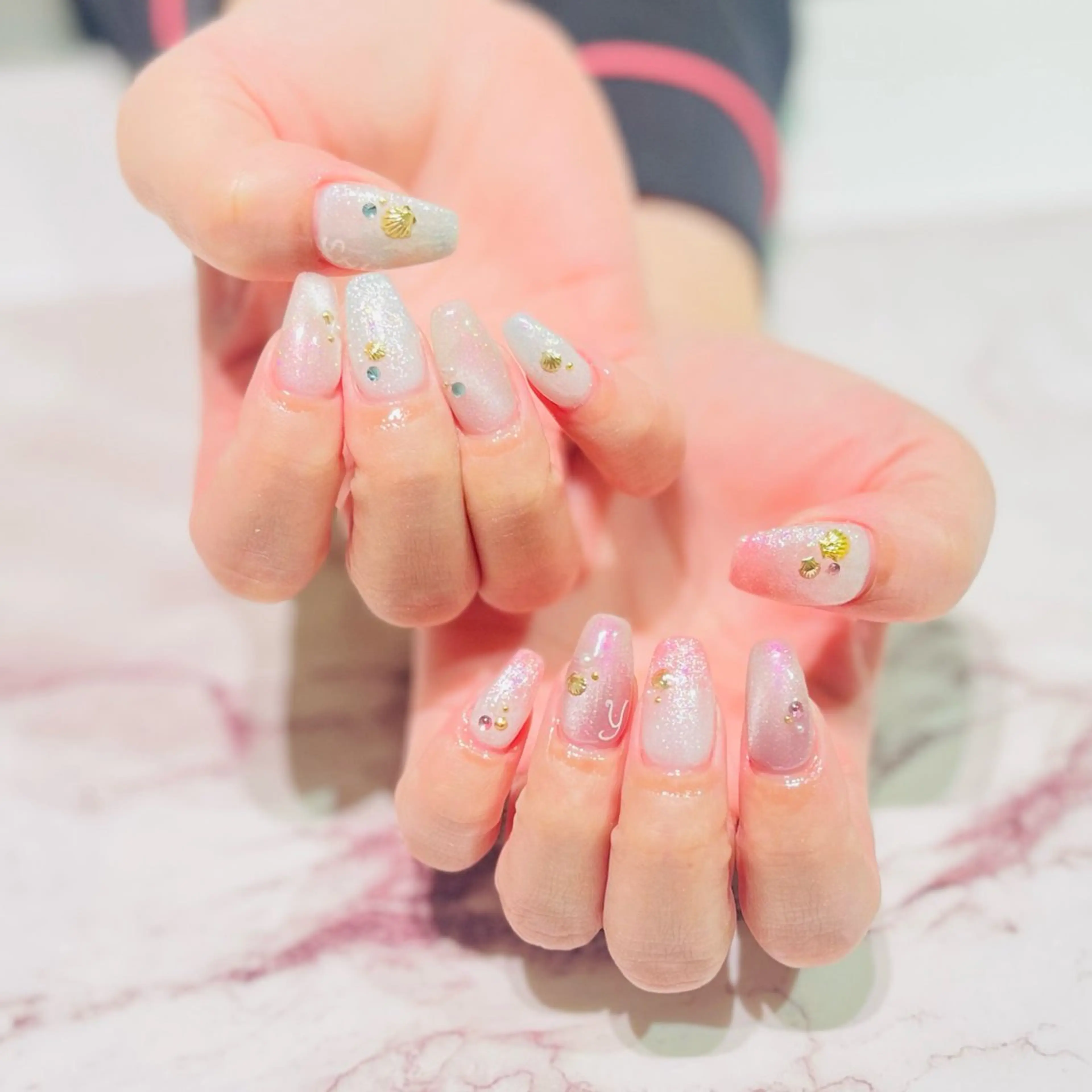 ネイル ハンドネイル Hair removal & Beauty salon Produce by Lucia所属・nail salon Luciaのネイルデザイン