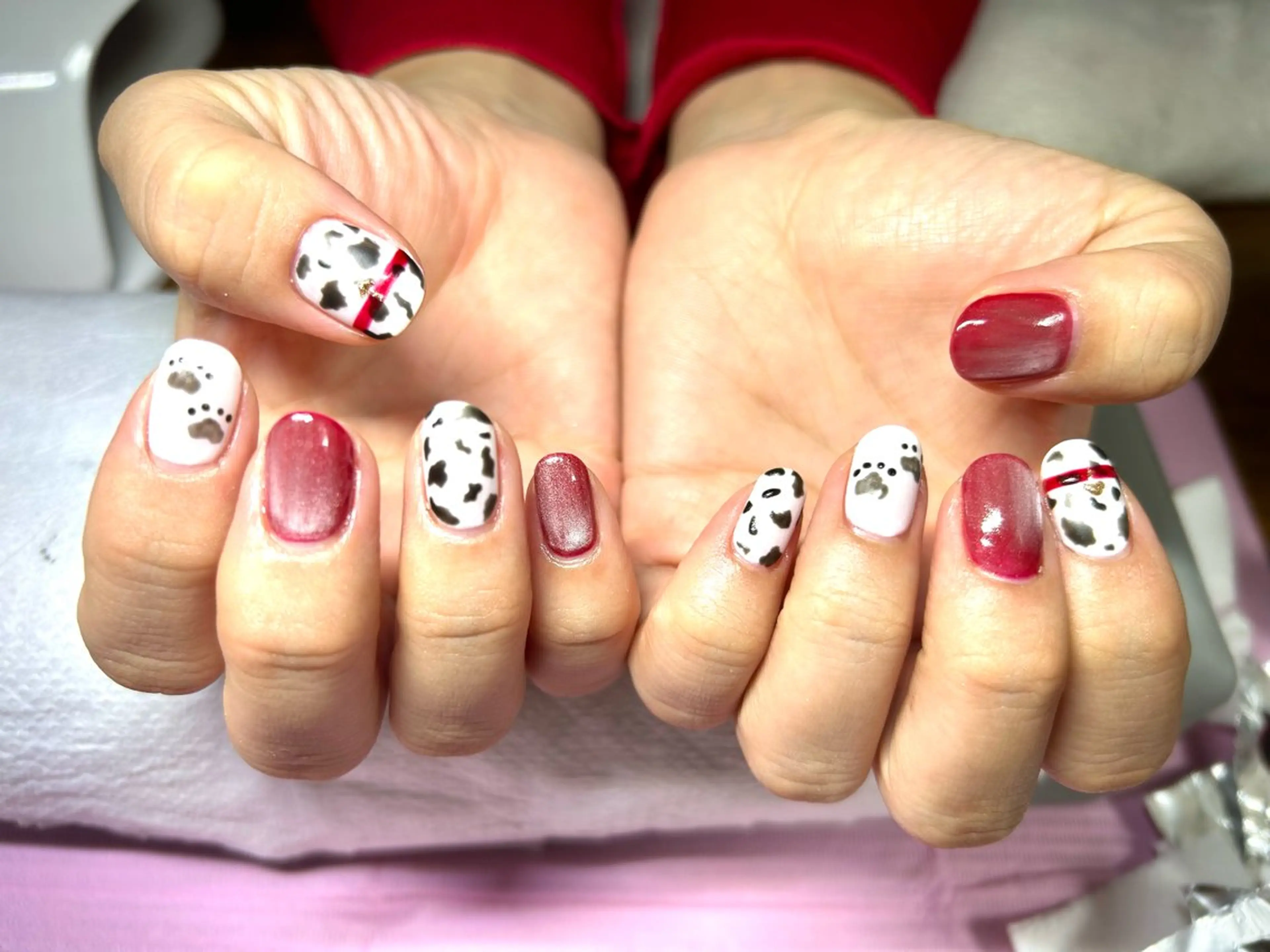 ネイル エーナイン 東雁来店所属・HARADA KANAのネイルデザイン