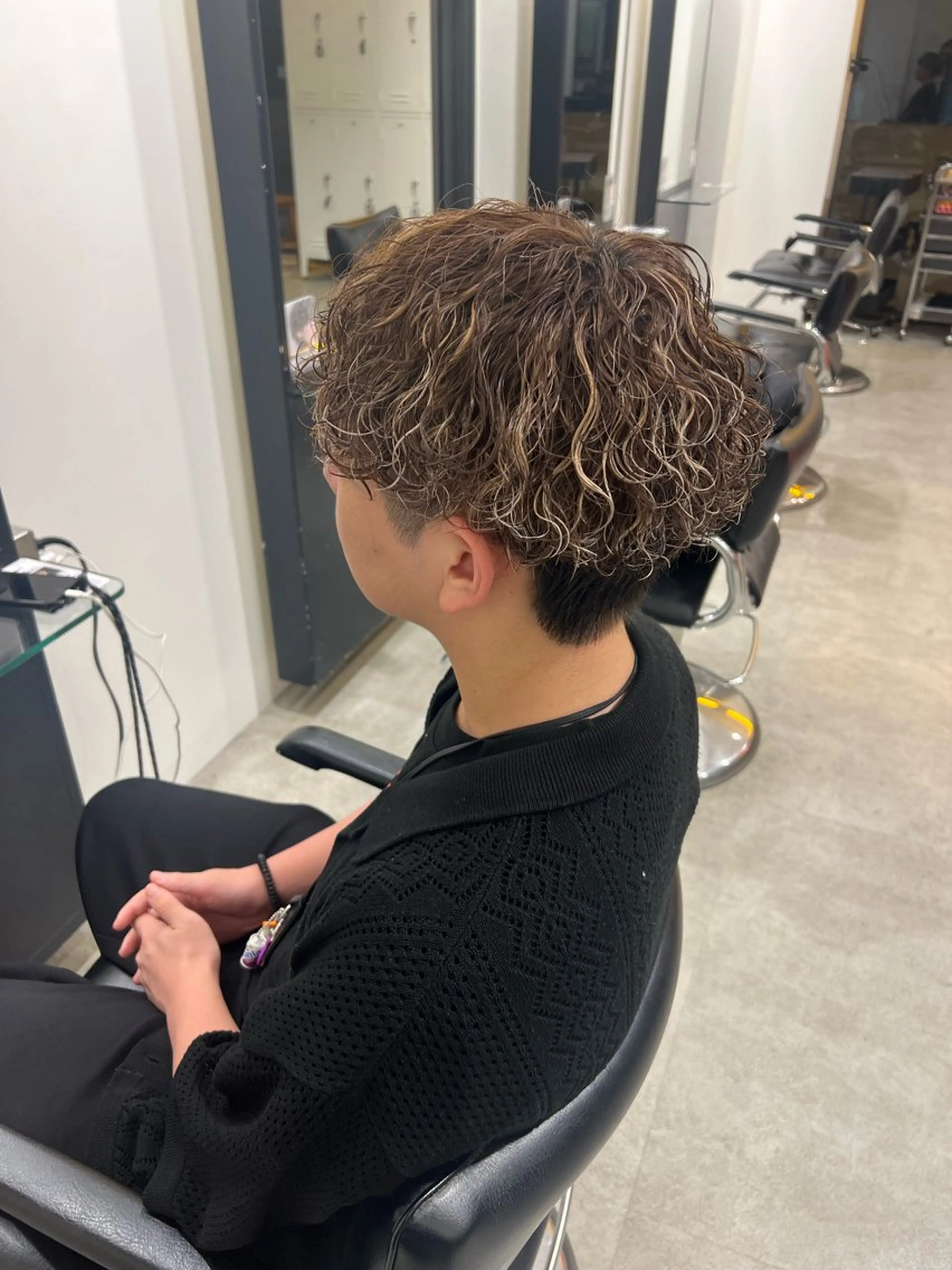 パーマ メンズ fifth神宮前 HIN★T★のヘアスタイル